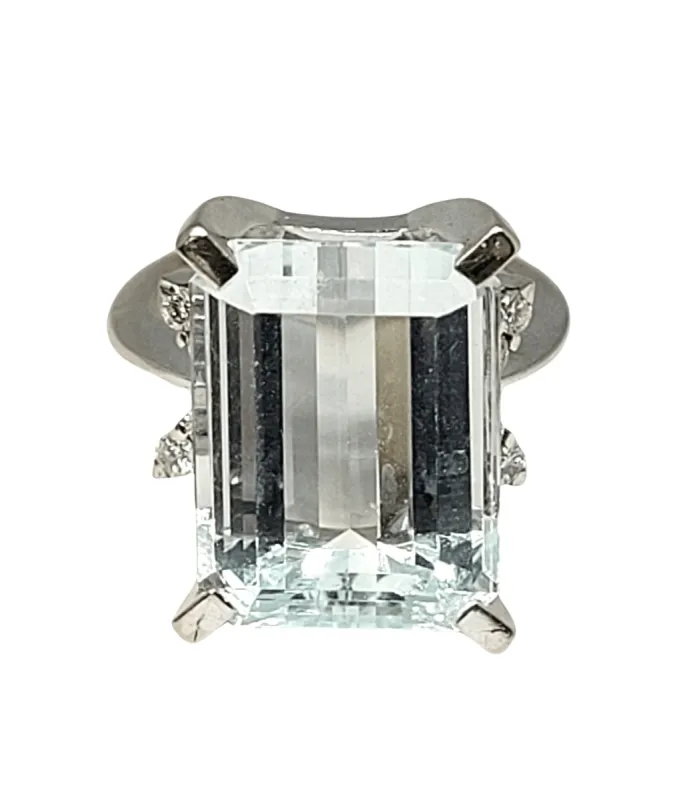 Bague cocktail aigue-marine et diamants sold by 58 Facettes