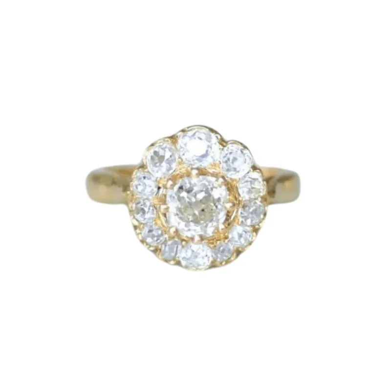 Bague ancienne marguerite diamant or jaune sold by 58 Facettes