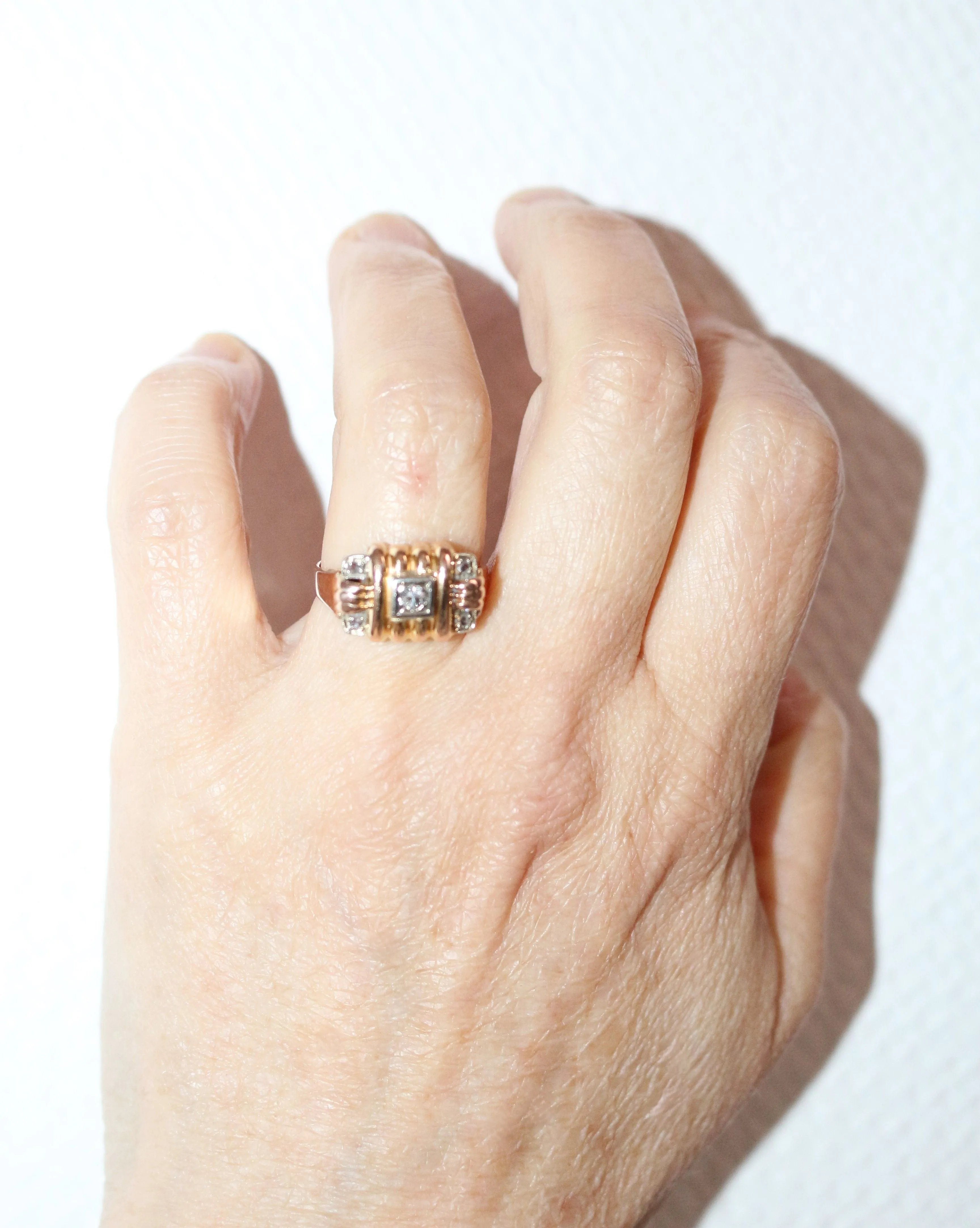 Bague Rétro 1949 or et diamants sold by 58 Facettes product image thumbnail 3