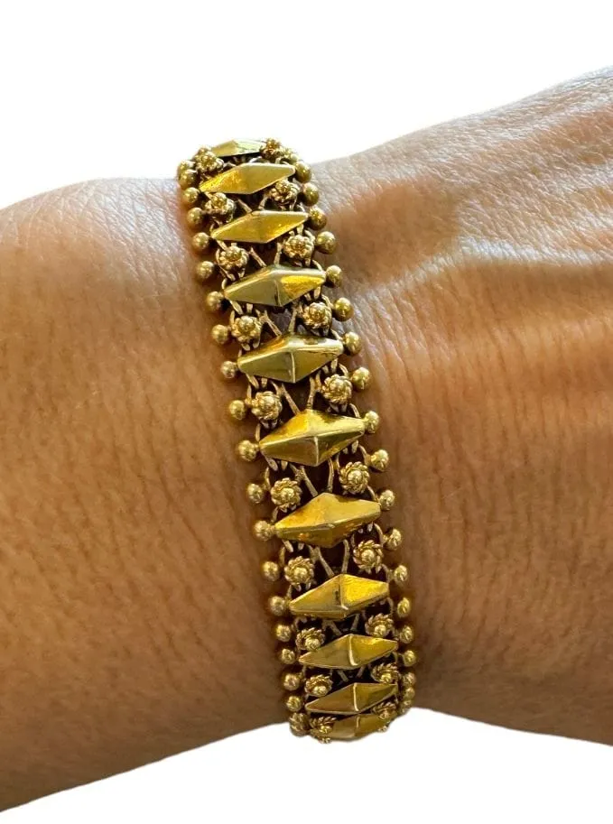 Bracelet Tank or jaune sold by 58 Facettes product image thumbnail 4