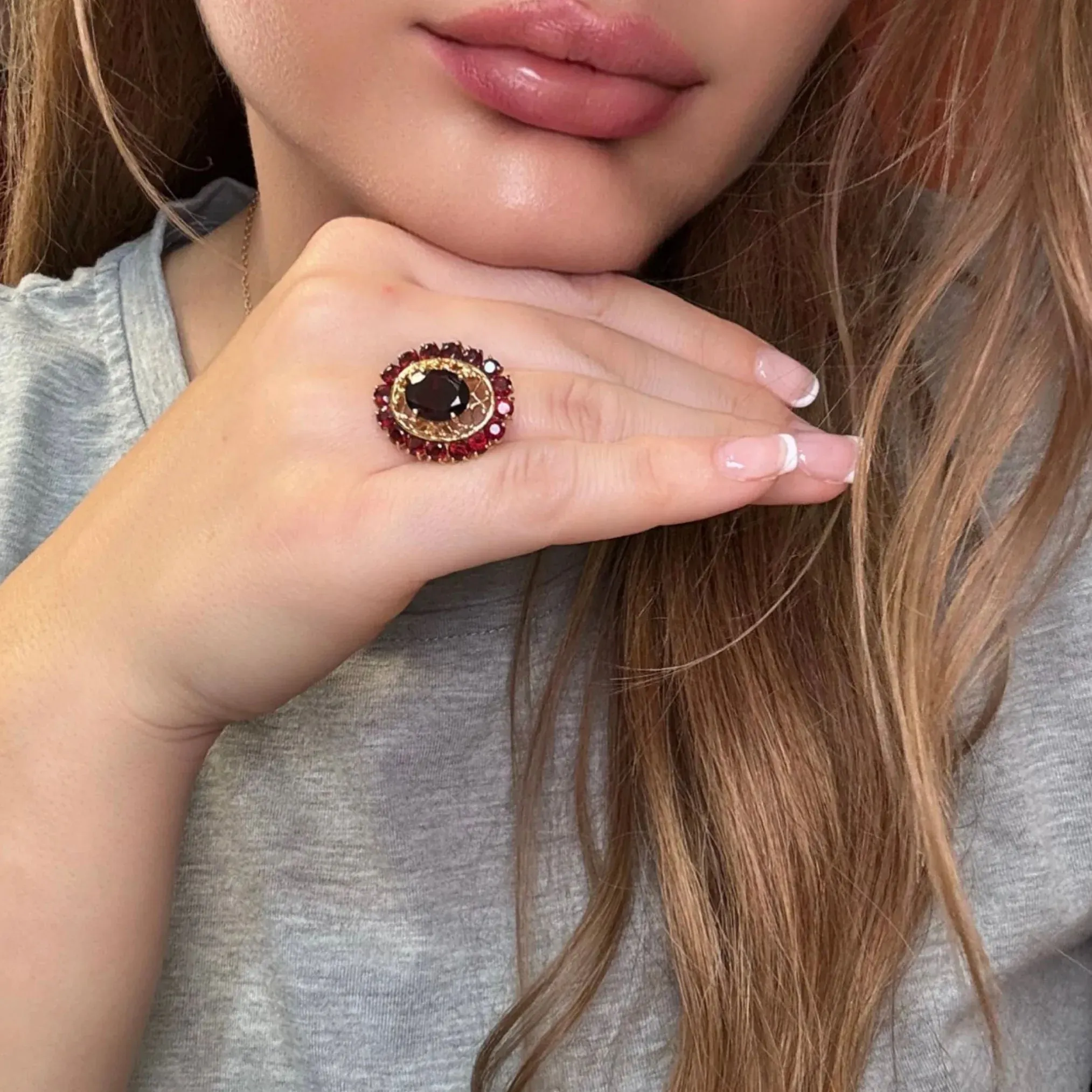 Bague Cocktail or jaune et grenat sold by 58 Facettes product image thumbnail 2