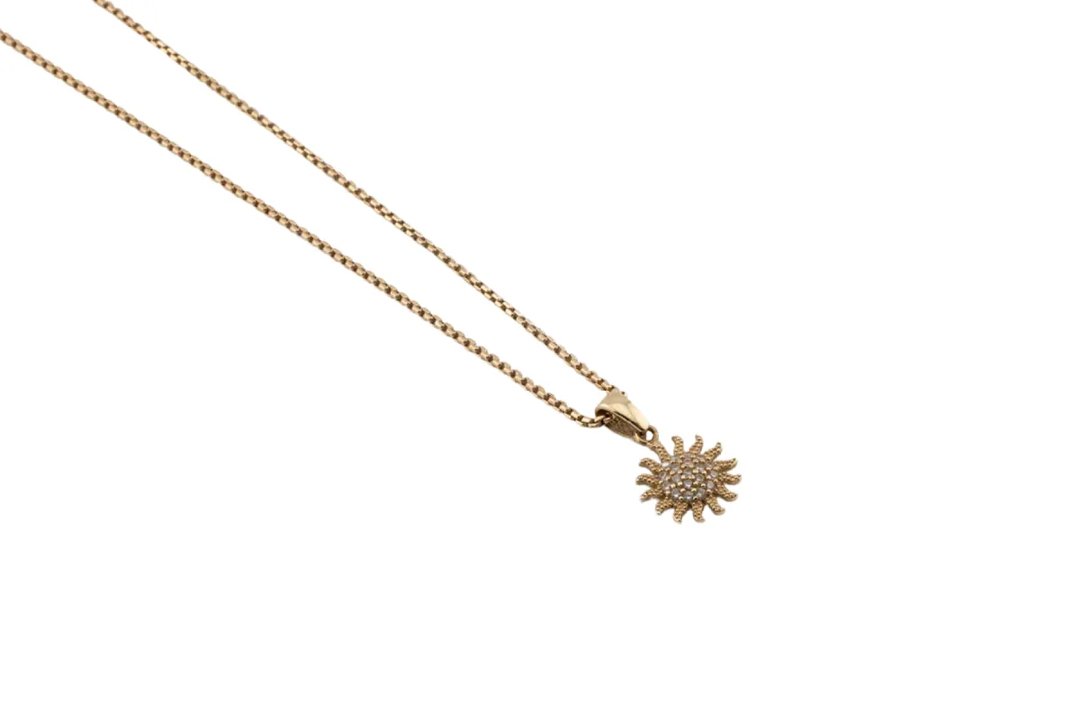 Collier en or jaune avec pendentif Soleil sold by 58 Facettes