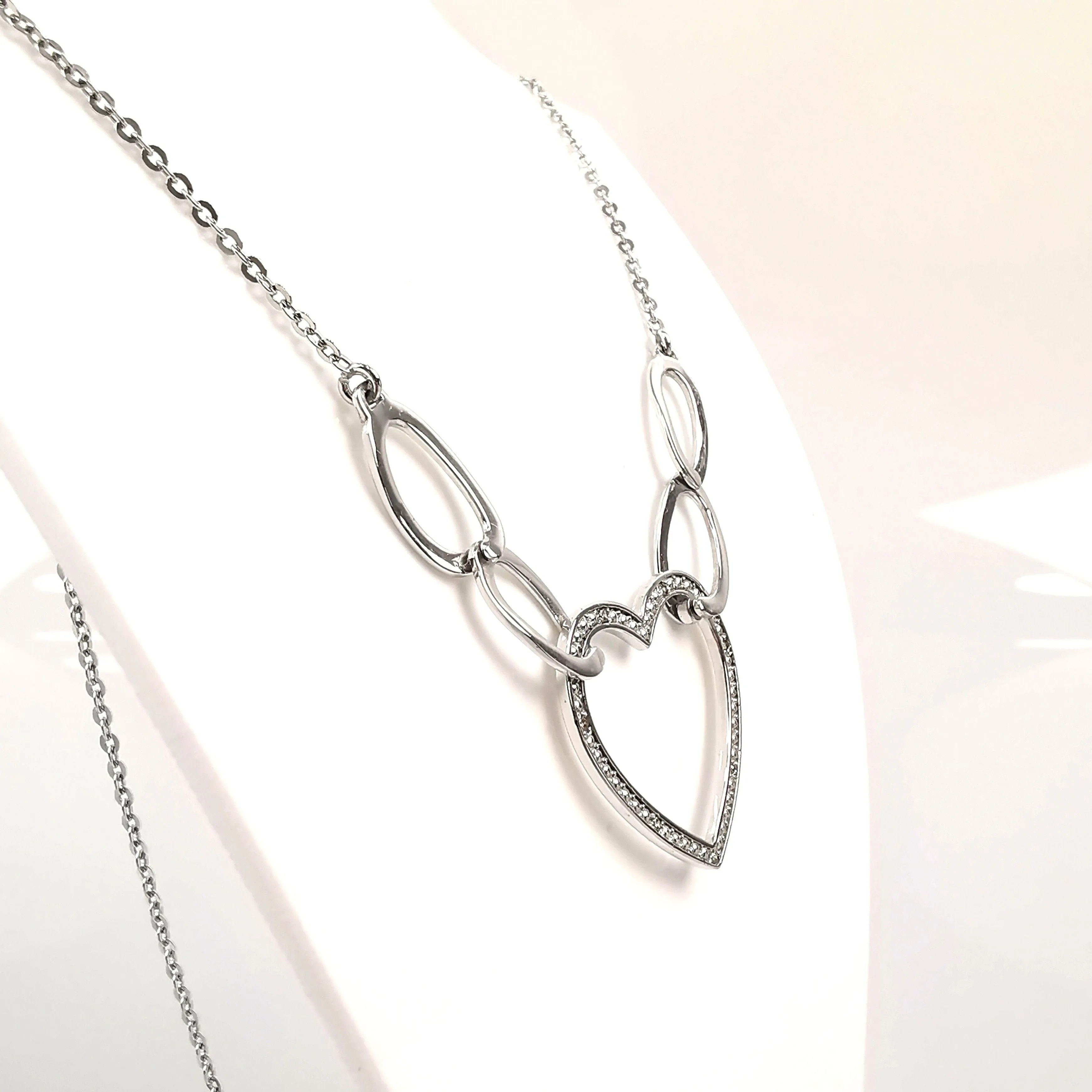 Collier maille forçat, or et diamants sold by 58 Facettes product image thumbnail 2