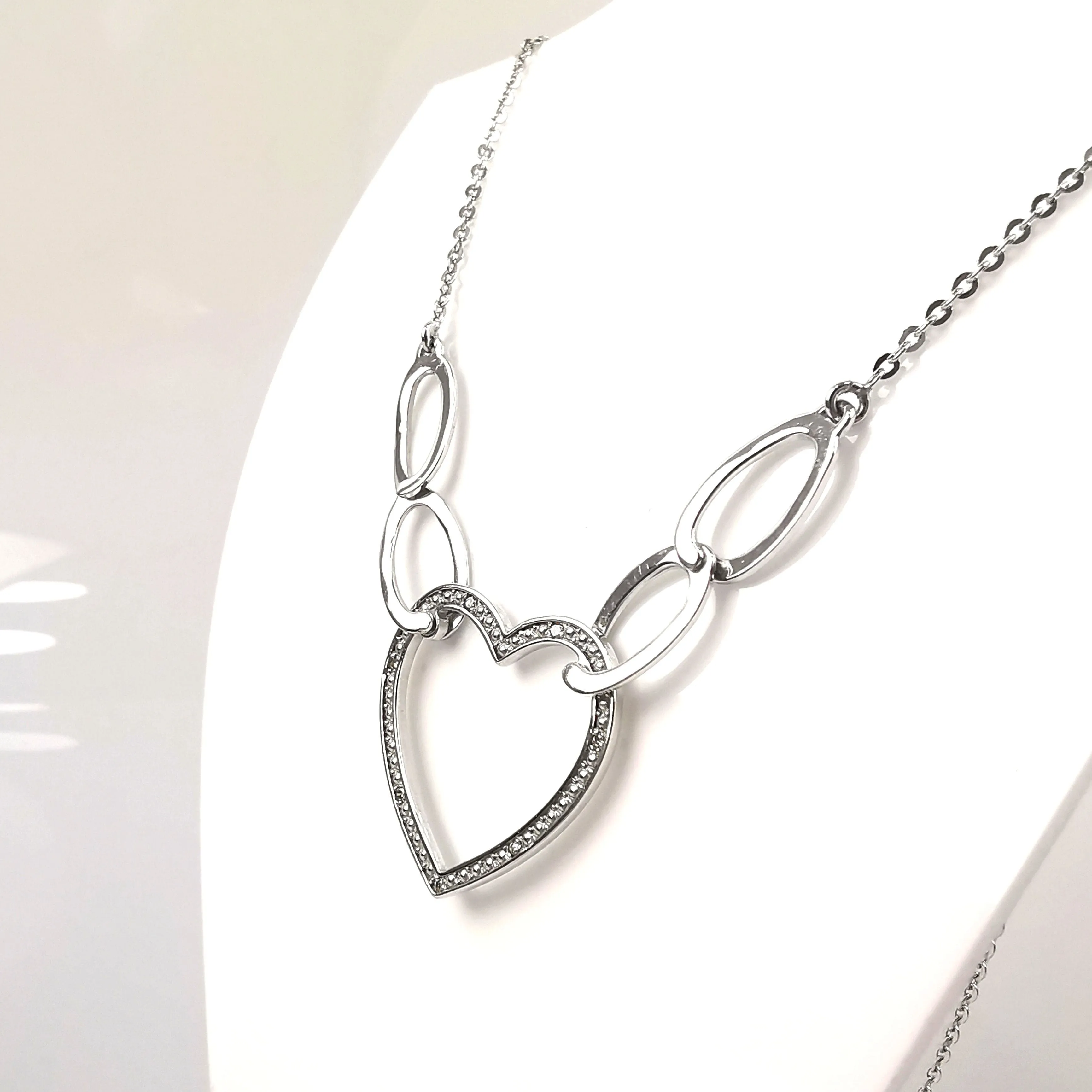 Collier maille forçat, or et diamants sold by 58 Facettes product image thumbnail 3