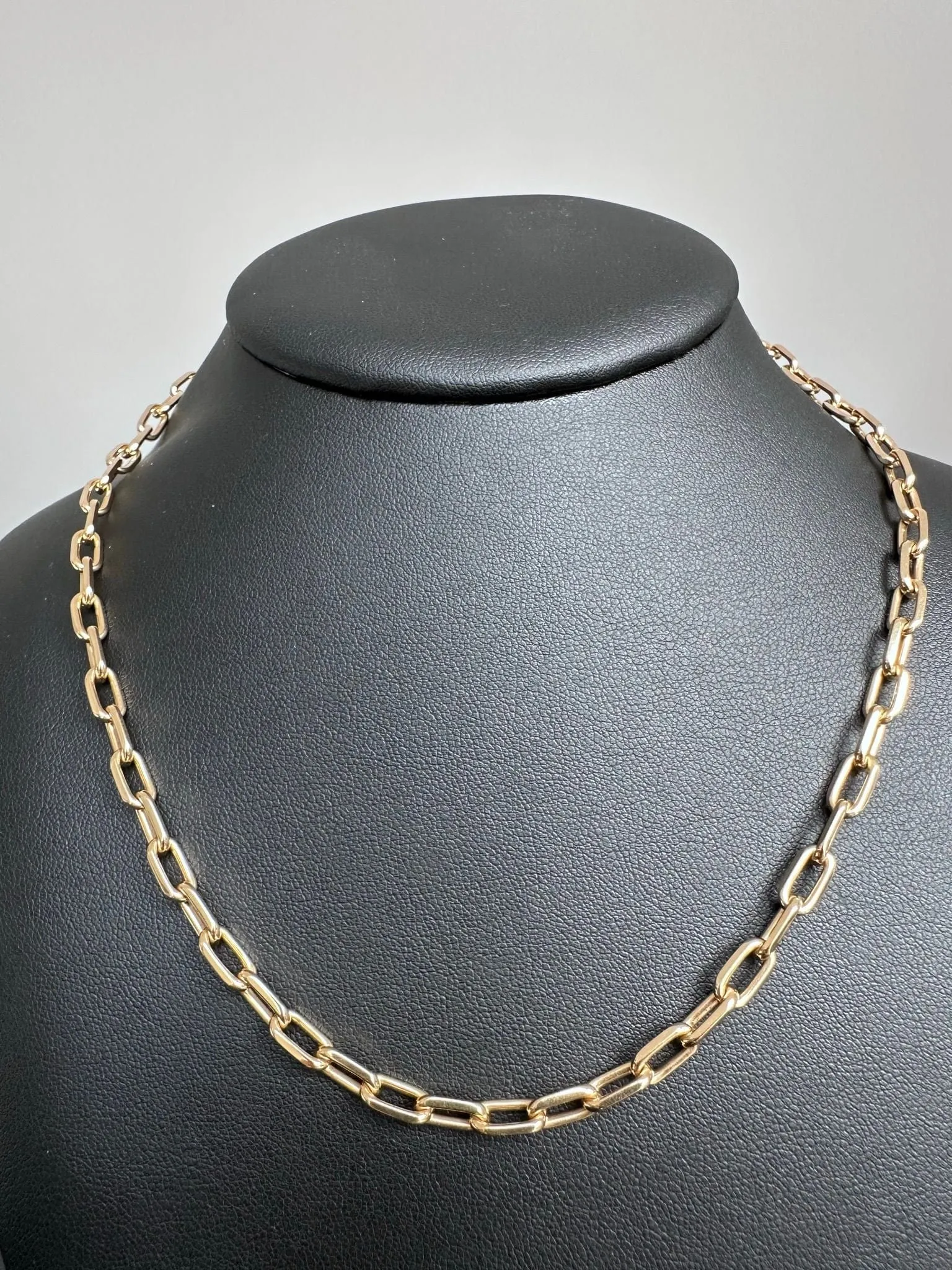 CARTIER - Collier en or jaune SANTOS-DUMONT sold by 58 Facettes product image thumbnail 2