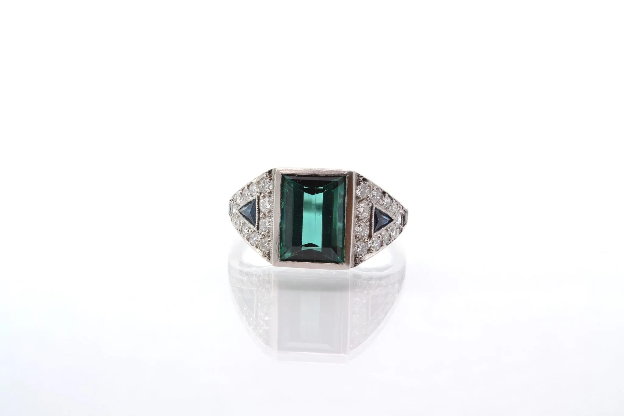 Bague vintage Art Déco Tourmaline verte sold by 58 Facettes product image thumbnail 3