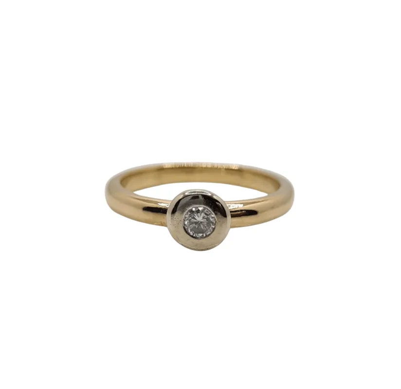 Bague solitaire 2 ors Diamant 0.11ct sold by 58 Facettes