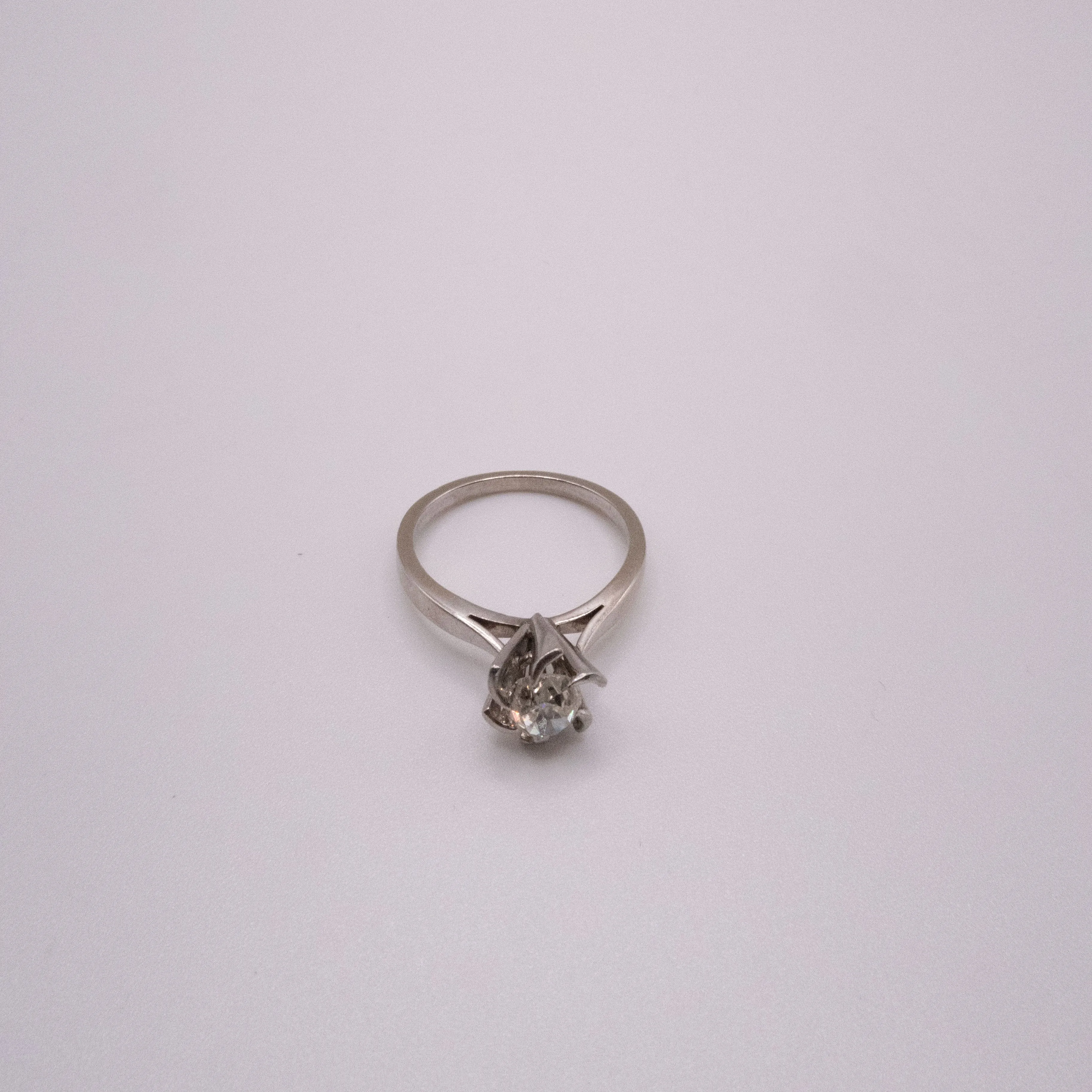 Solitaire Soleil or blanc platine diamant sold by 58 Facettes product image thumbnail 2