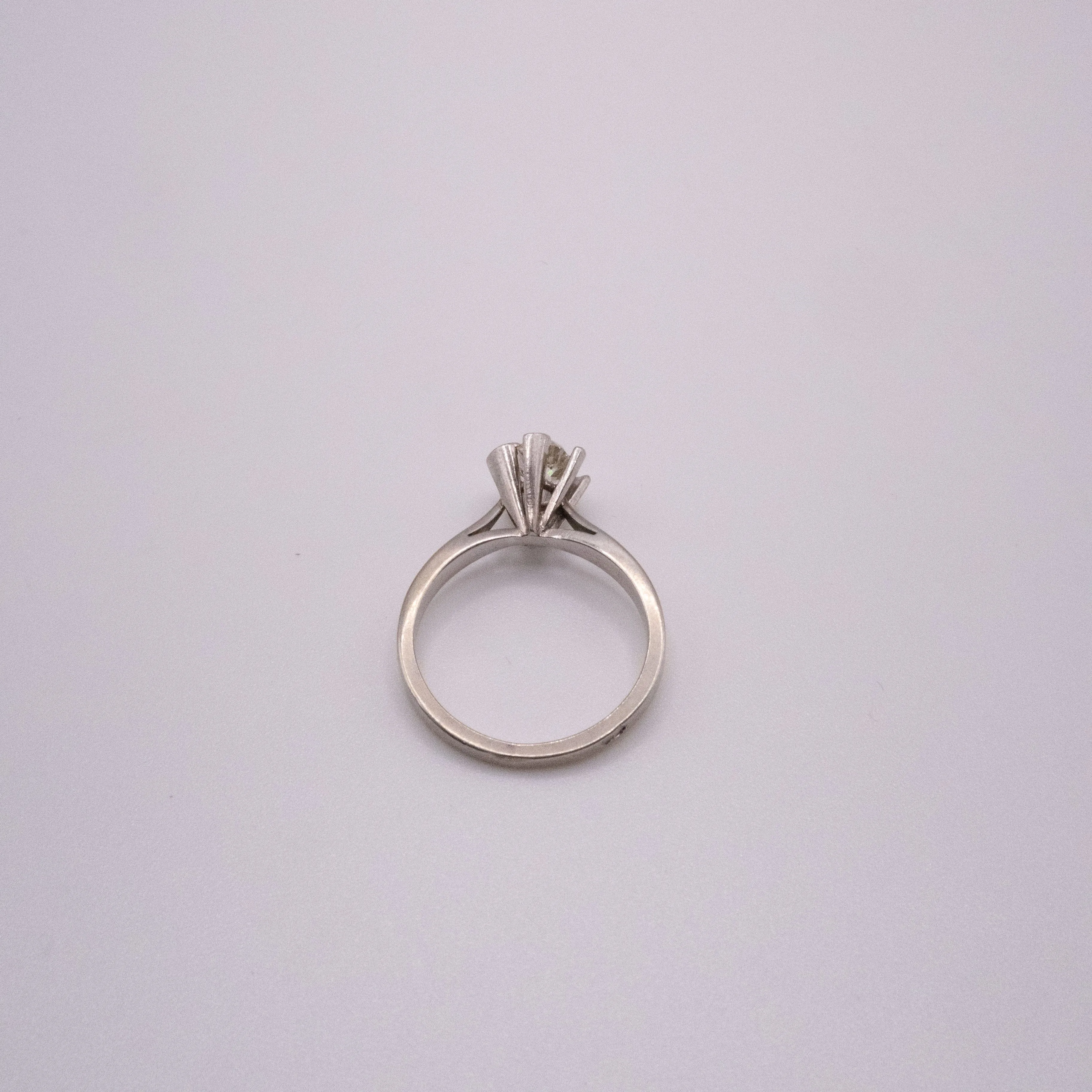 Solitaire Soleil or blanc platine diamant sold by 58 Facettes product image thumbnail 5