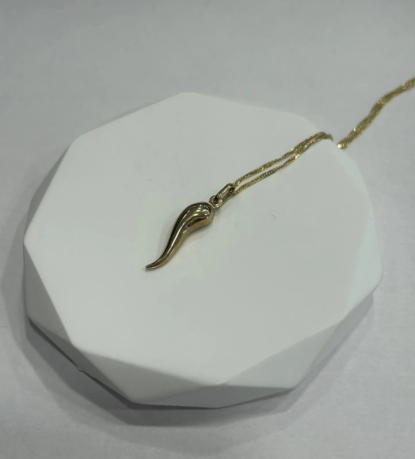 Chaine + Pendentif or jaune sold by 58 Facettes product image thumbnail 2