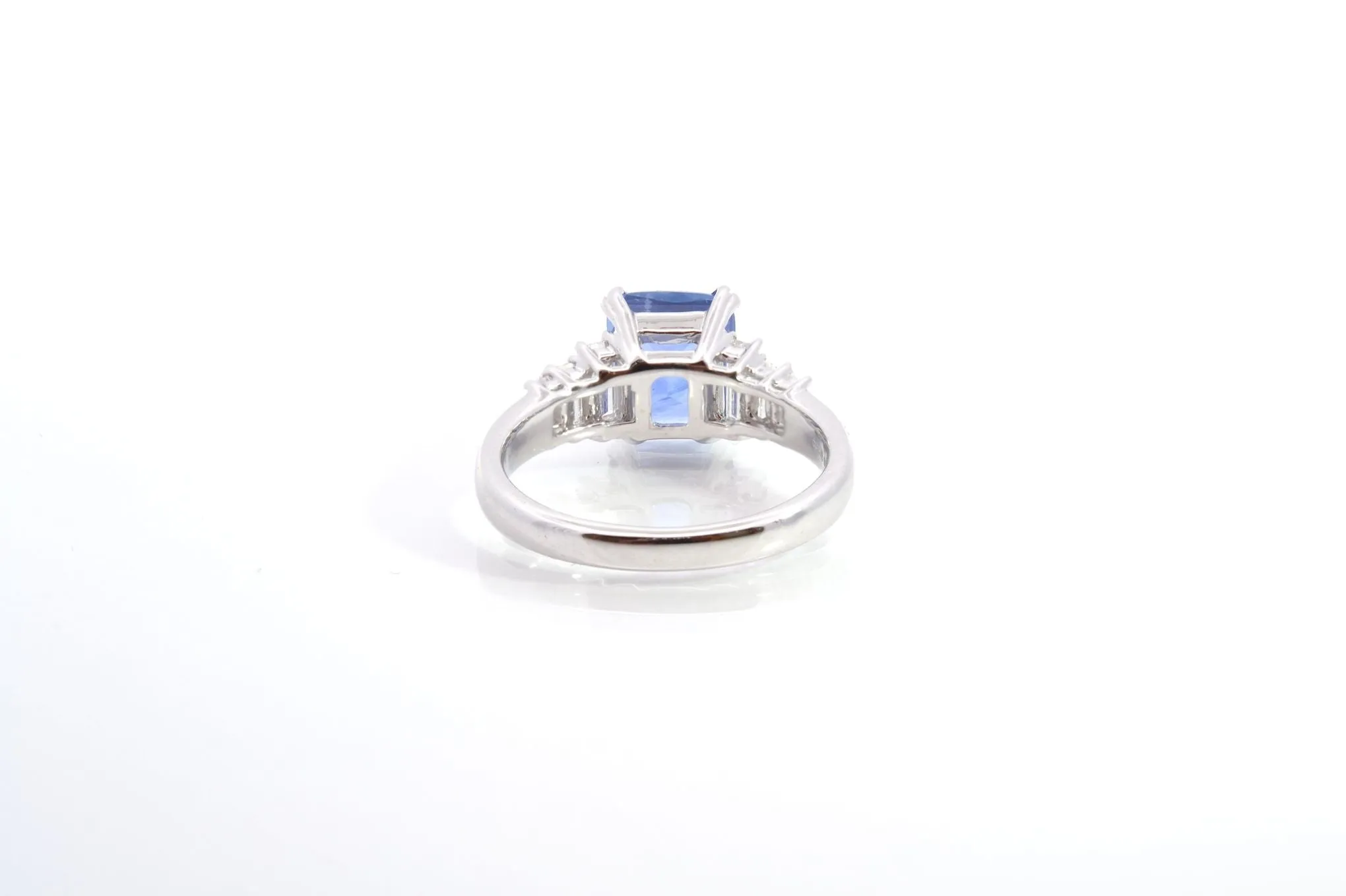 Bague saphir de Ceylan 2.48ct et diamants baguettes sold by 58 Facettes product image thumbnail 5