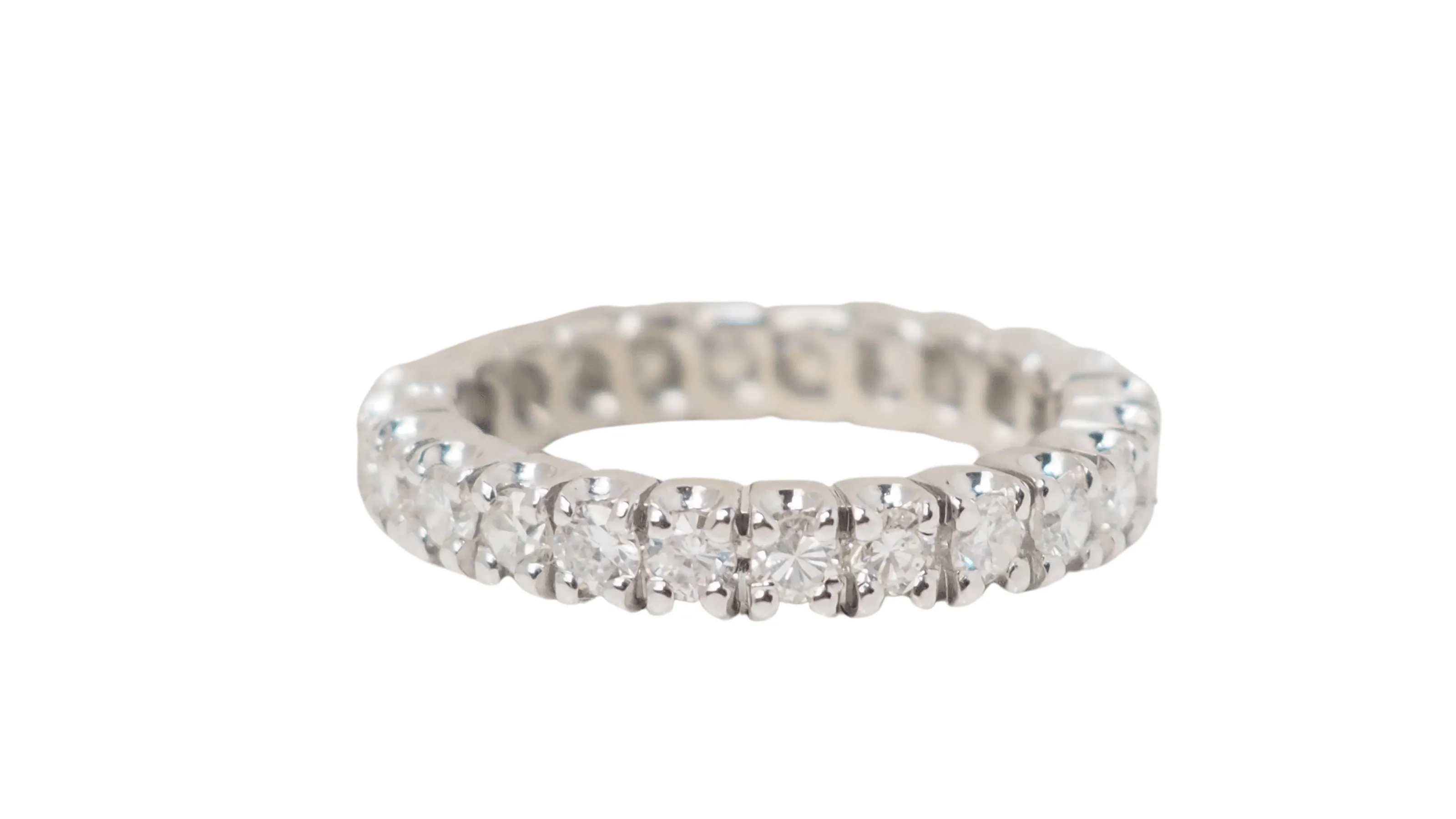 Alliance tour complet en or blanc et diamants 1,20ct sold by 58 Facettes