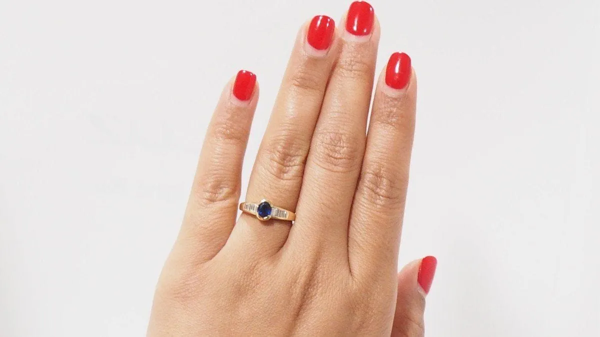 Bague en Or Jaune Saphir Ovale Et Diamants sold by 58 Facettes product image thumbnail 3