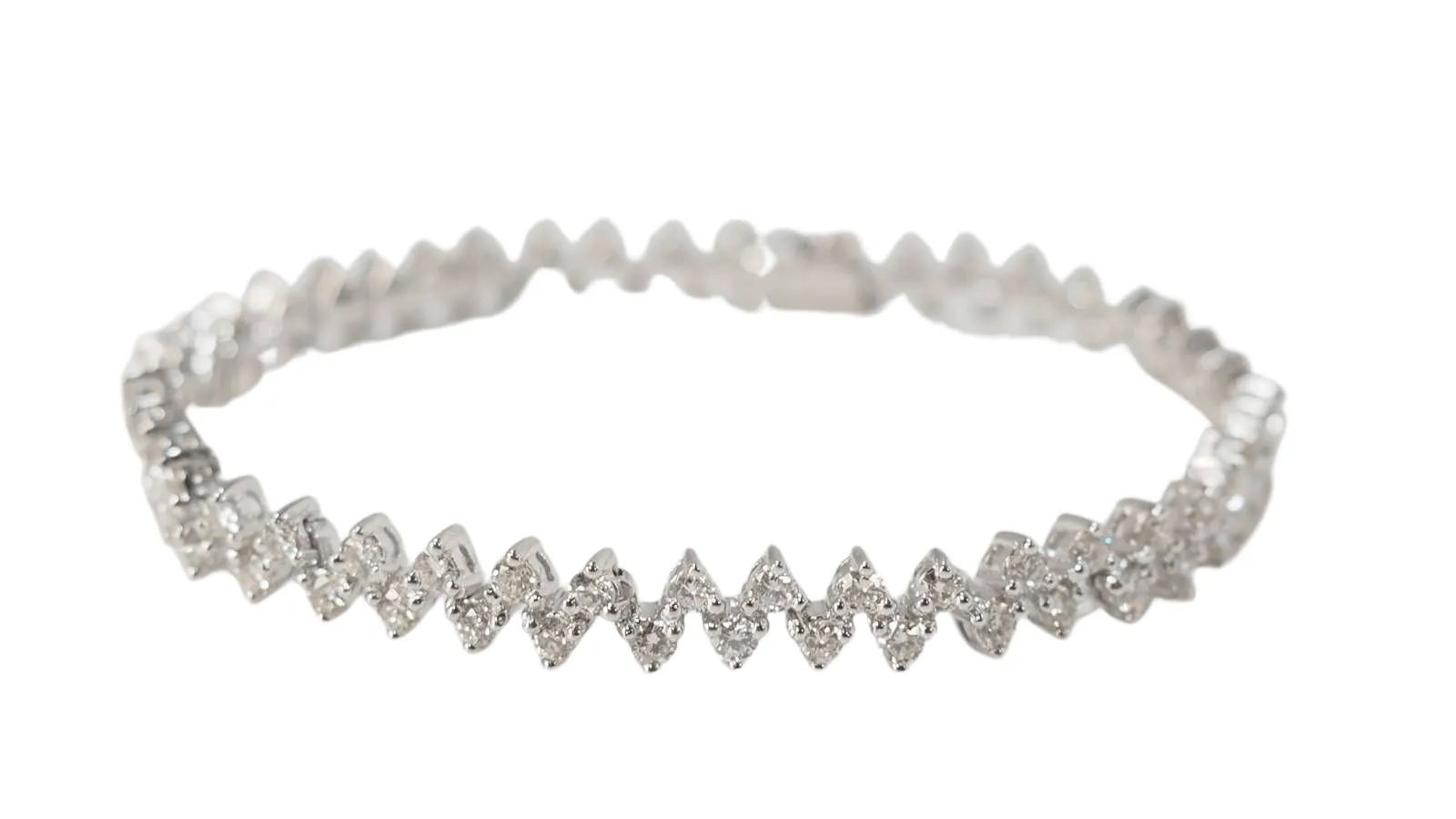 Bracelet rivière en or blanc et diamants sold by 58 Facettes