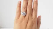 Bague vintage en or blanc et diamants sold by 58 Facettes