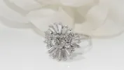 Bague vintage en or blanc et diamants sold by 58 Facettes