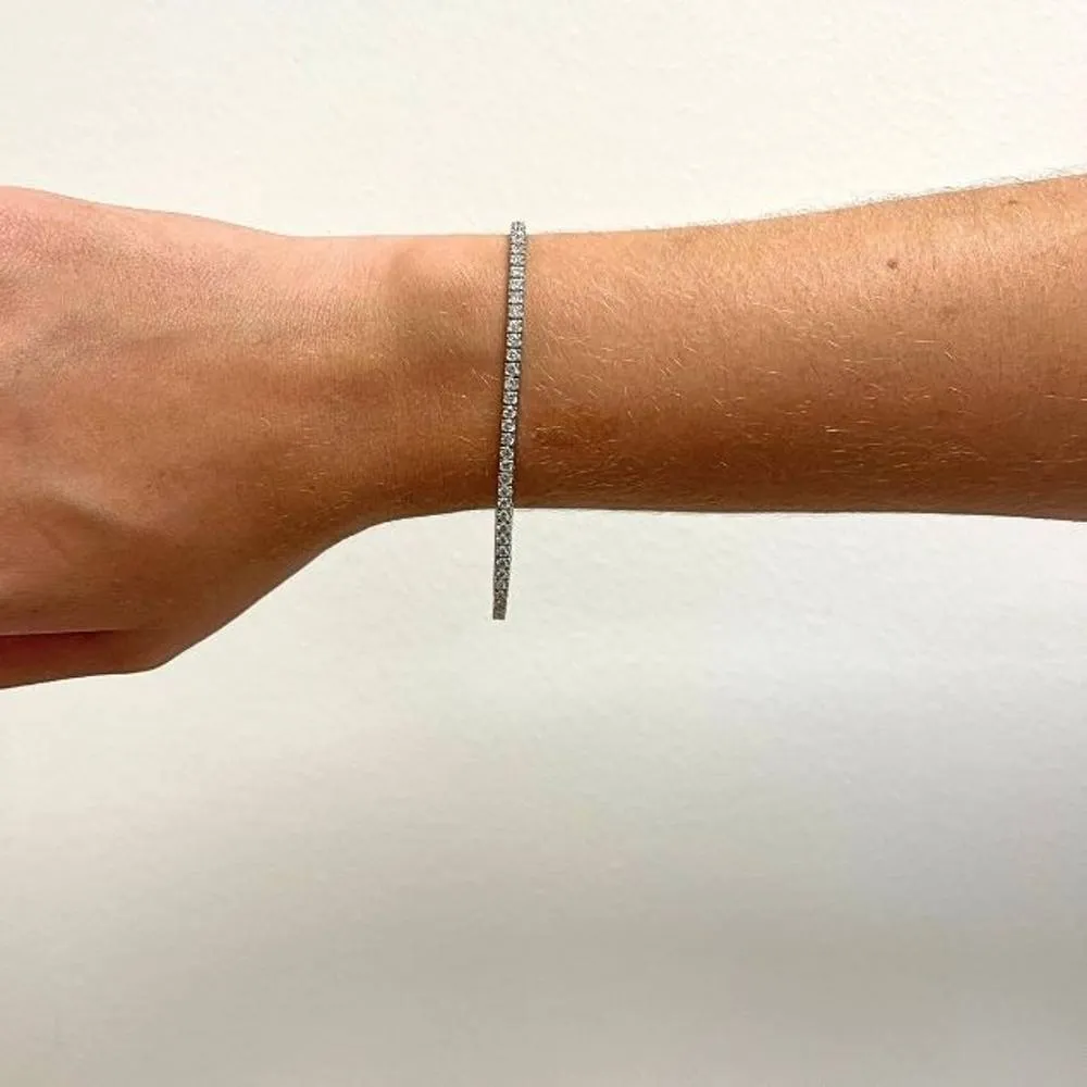 Bracelet Rivière en or blanc et diamants sold by 58 Facettes product image thumbnail 4