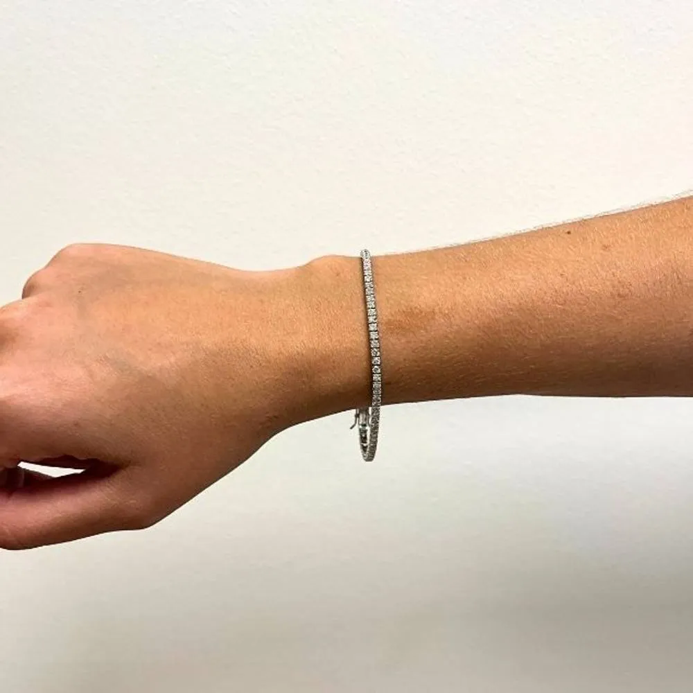 Bracelet Rivière en or blanc et diamants sold by 58 Facettes product image thumbnail 2