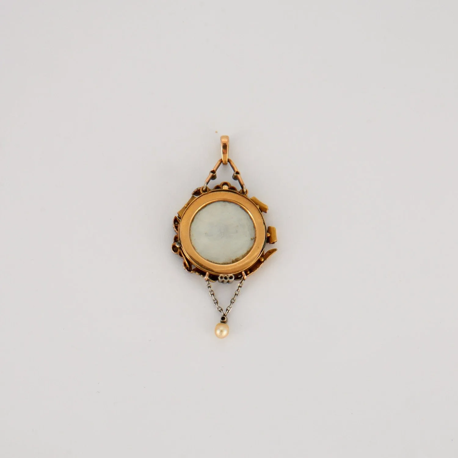 Pendentif en or jaune et nacre sold by 58 Facettes product image thumbnail 4