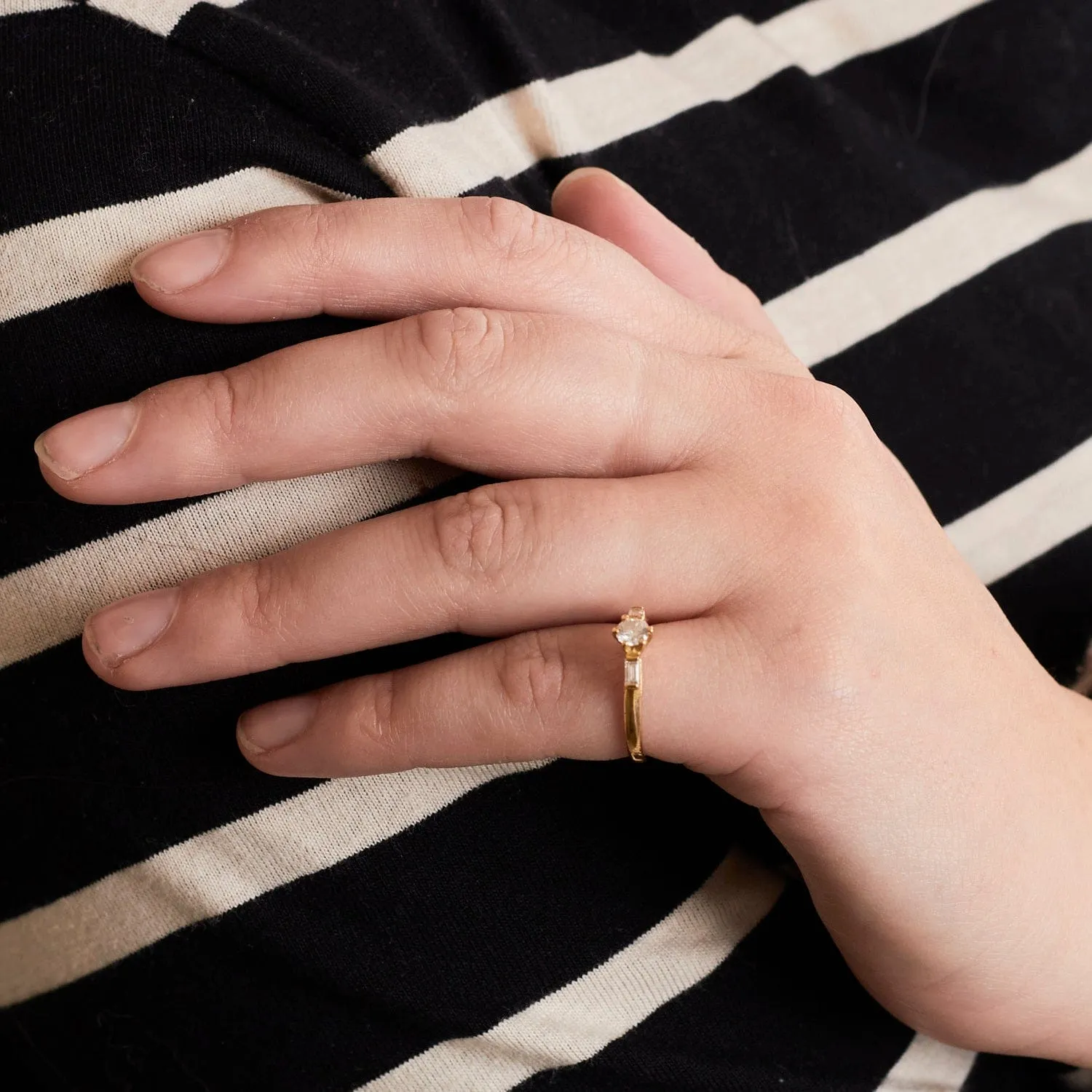 Bague Solitaire Or Jaune sold by 58 Facettes product image thumbnail 3