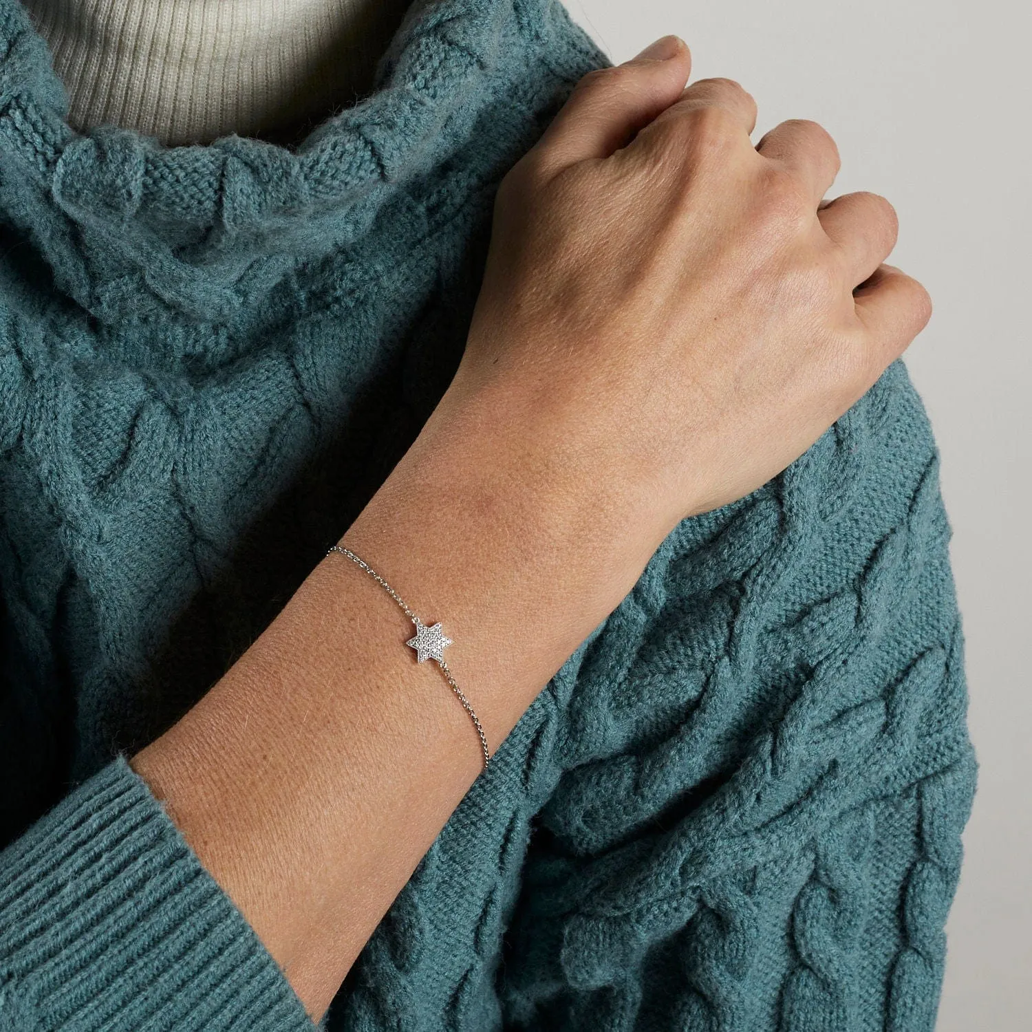 Bracelet or blanc 18 carats serti de diamants sold by 58 Facettes product image thumbnail 2