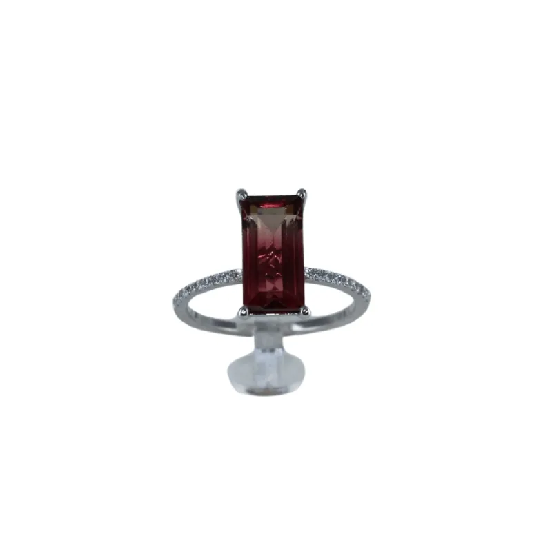Bague fine tourmaline rectangle et diamants sold by 58 Facettes