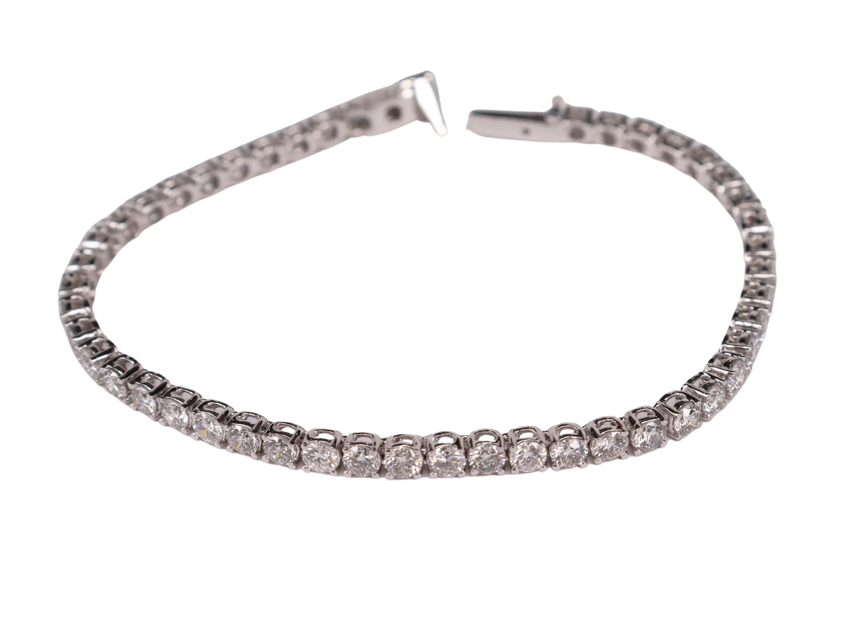 Bracelet Tennis Or blanc Diamants sold by 58 Facettes