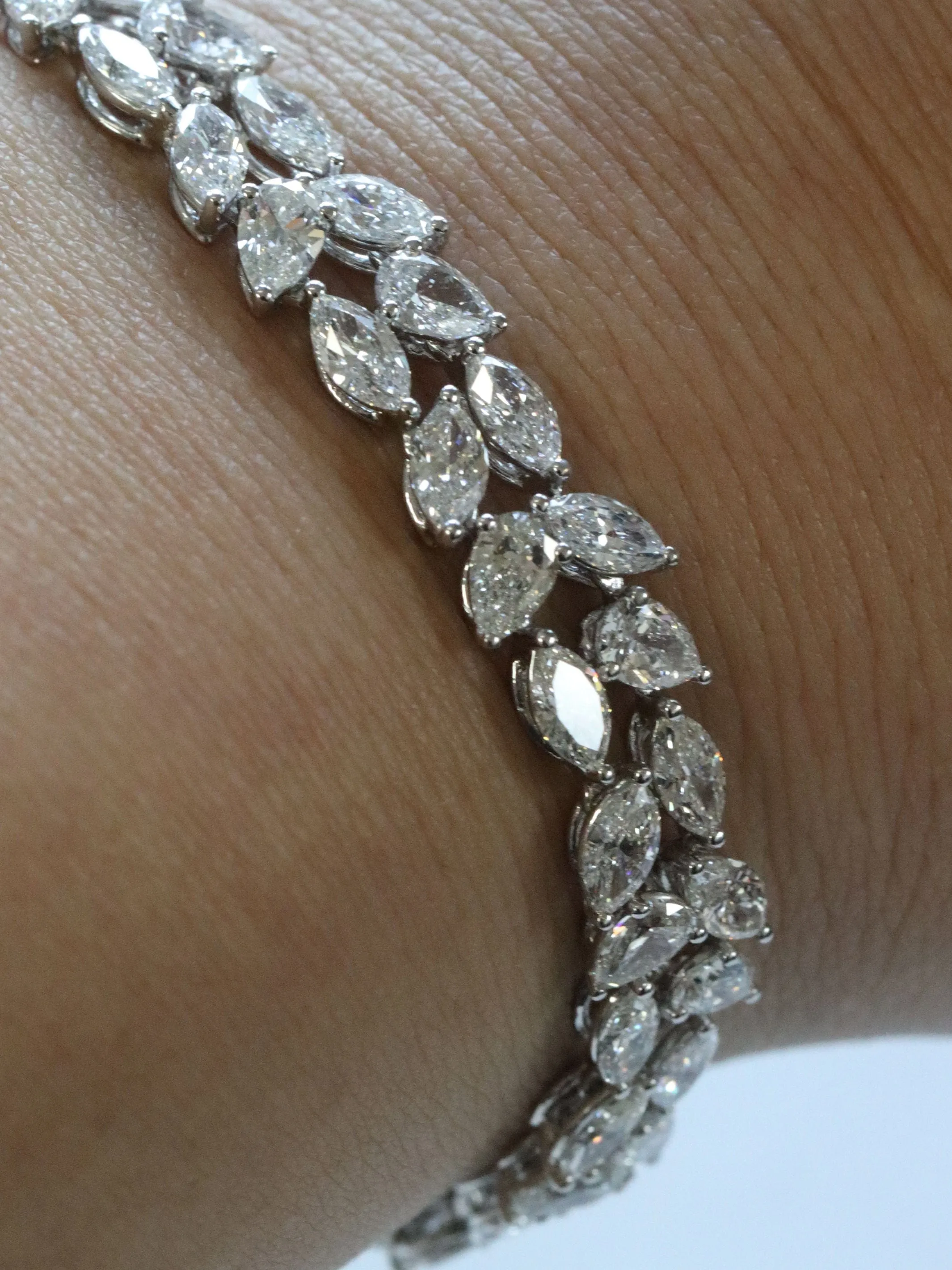 Bracelet Tennis Or blanc Diamants sold by 58 Facettes product image thumbnail 2
