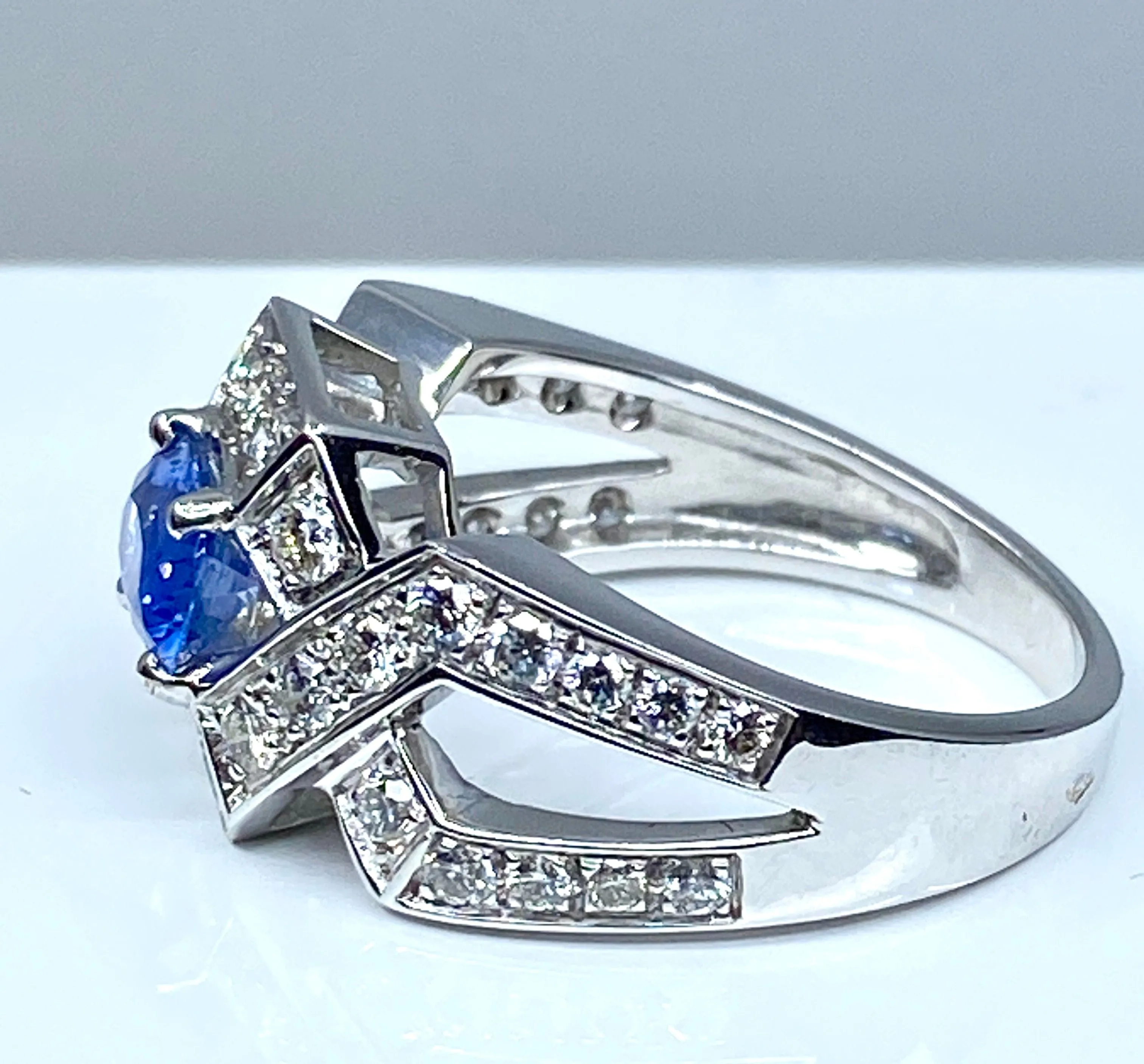 Bague bandeau saphir Ceylan diamants sold by 58 Facettes product image thumbnail 4