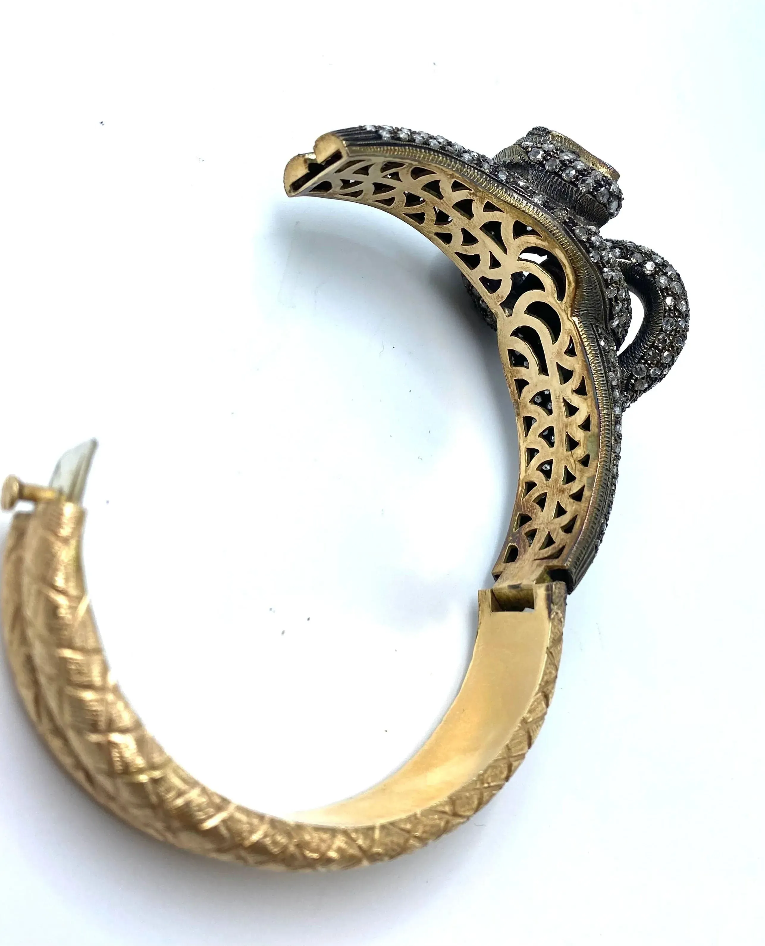 Magnifique bracelet serpent de la fin de l’époque victorienne sold by 58 Facettes product image thumbnail 3