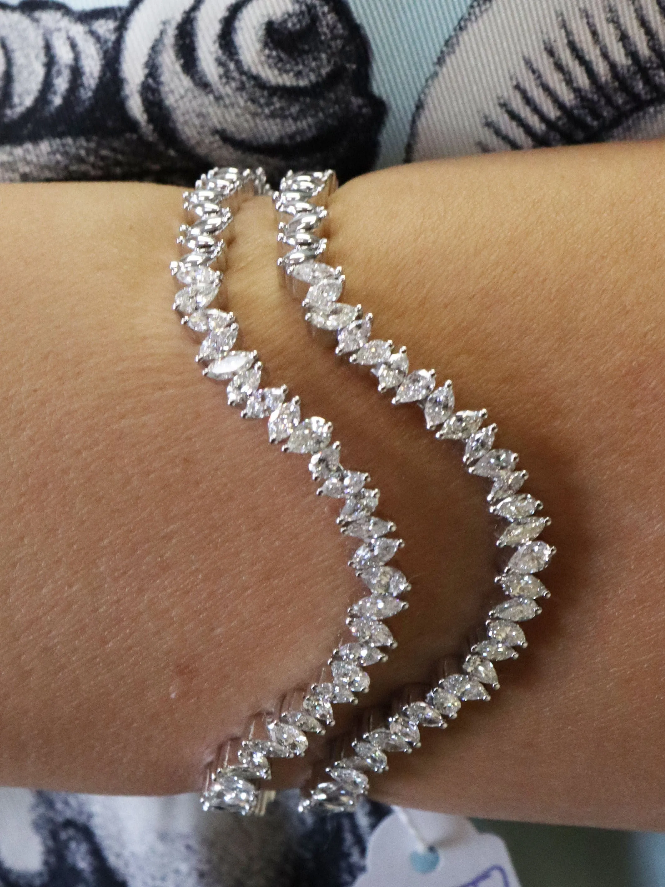 Bracelet cocktail Diamants poires et marquises sold by 58 Facettes product image thumbnail 2