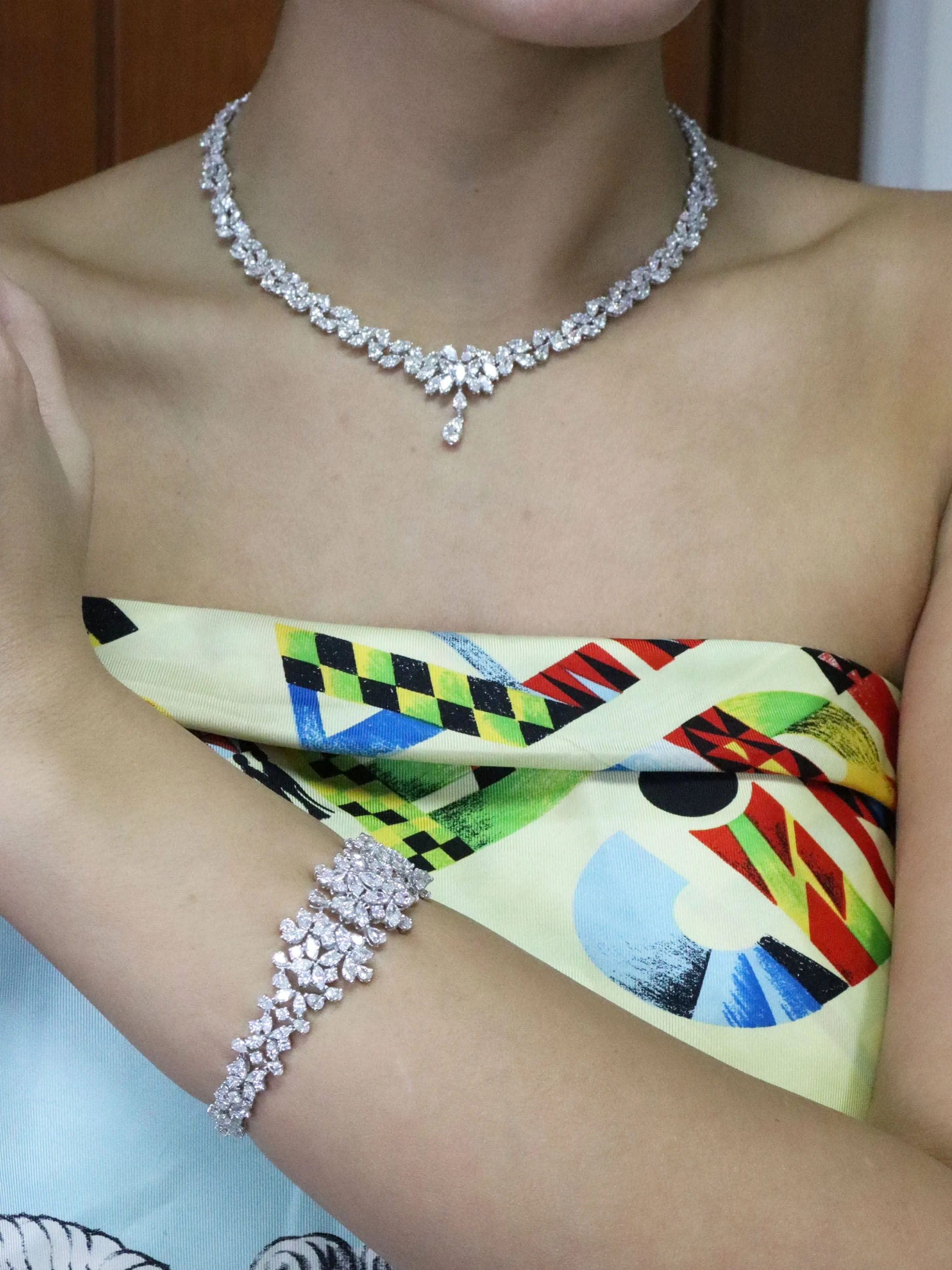 Bracelet diamants poires et marquises sold by 58 Facettes product image thumbnail 2