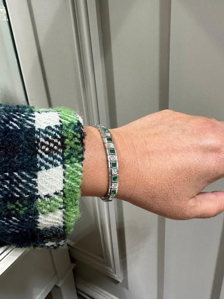 Bracelet Art-déco Or blanc Diamants Emeraudes sold by 58 Facettes product image thumbnail 2