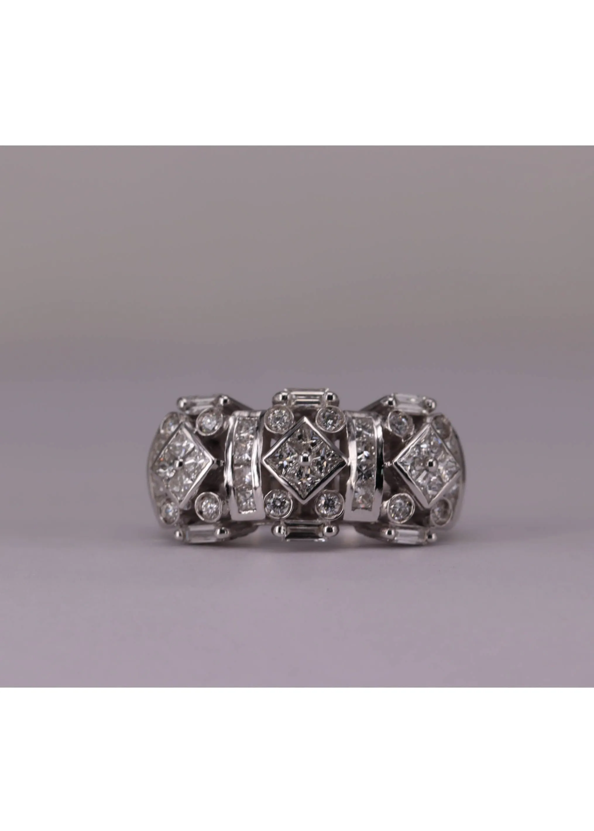 Bague Art Déco Or blanc et Diamants sold by 58 Facettes product image thumbnail 2