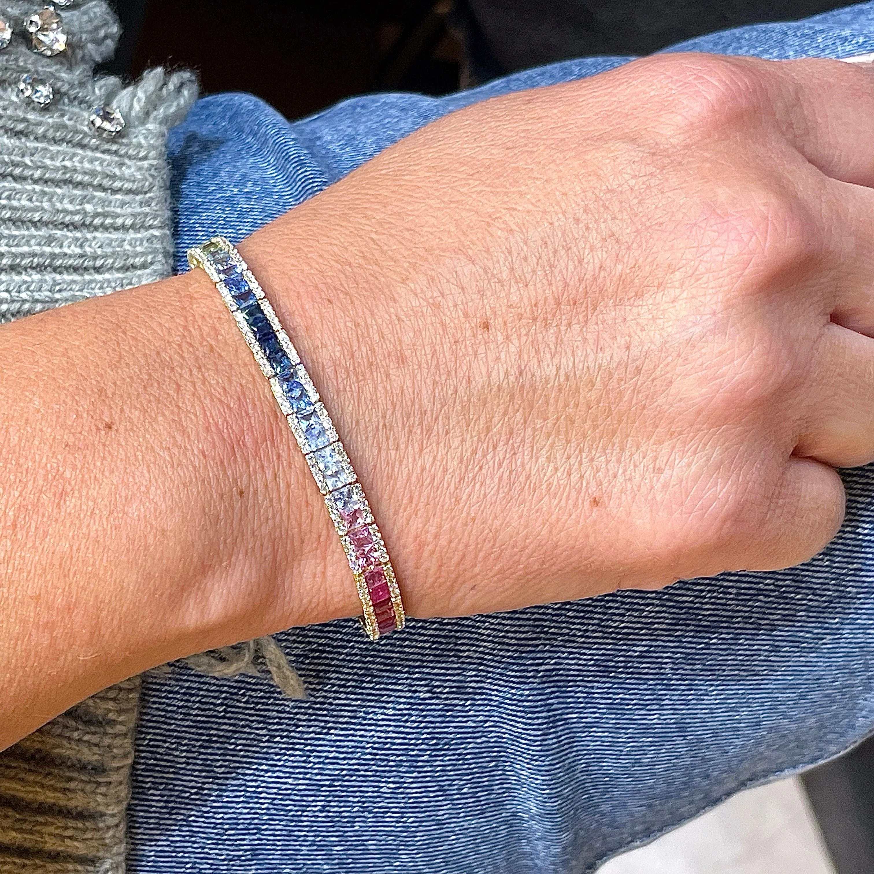 Bracelet rainbow or jaune saphirs et diamants sold by 58 Facettes product image thumbnail 3