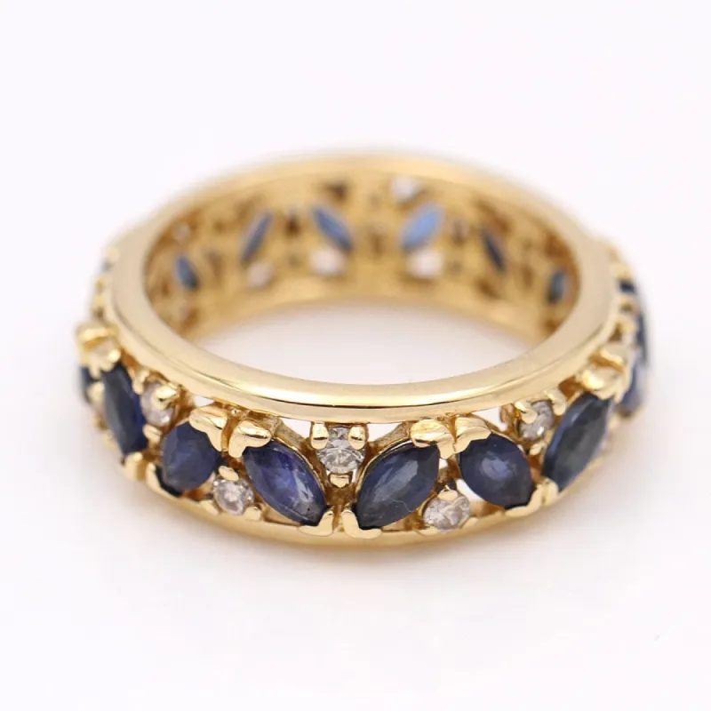 Gold Ring with Sapphires and Diamonds sold by 58 Facettes