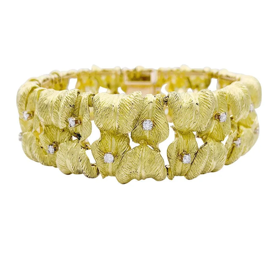 Bracelet vintage "Feuillage" or jaune, diamants. sold by 58 Facettes