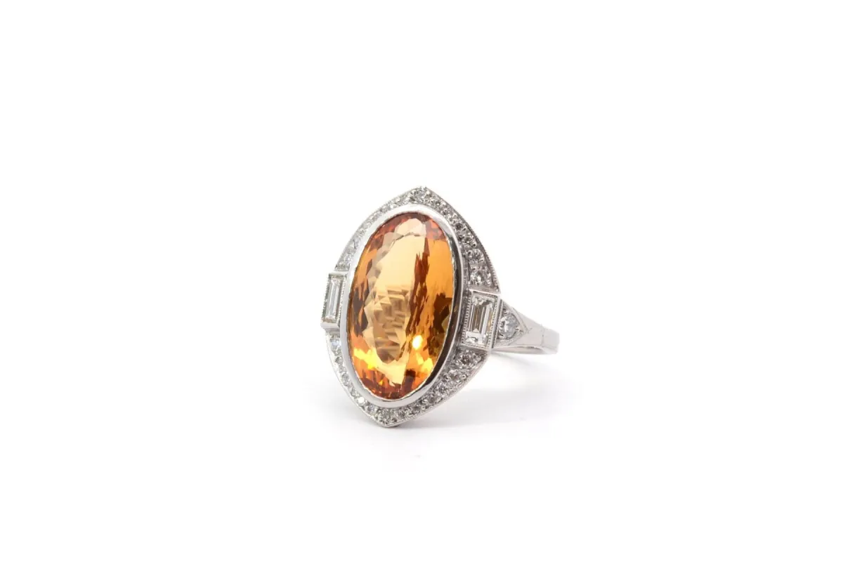 Bague topaze naturelle 7,03cts et diamants sold by 58 Facettes