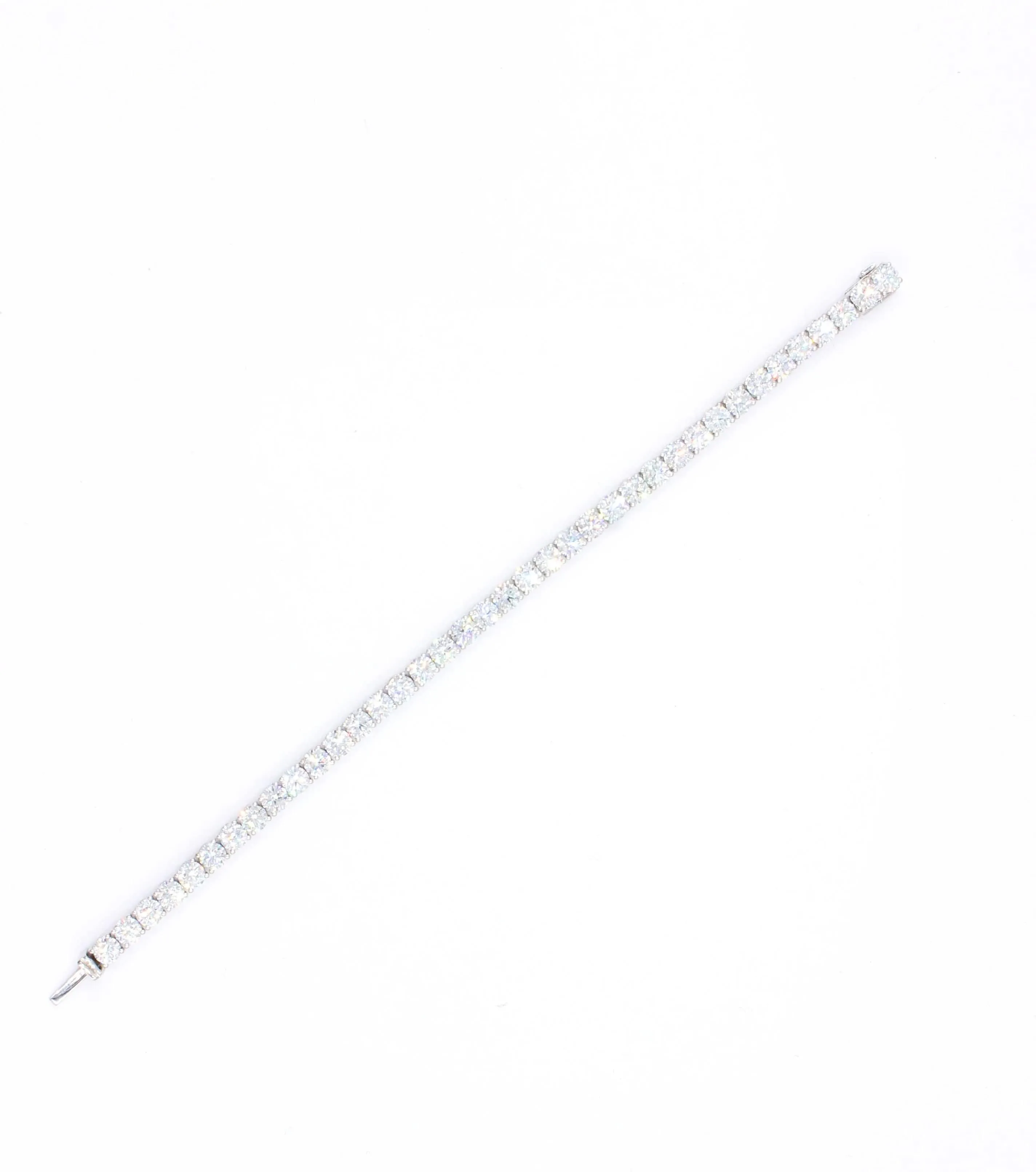 Bracelet de tennis 11,44 carats certifié GIA sold by 58 Facettes