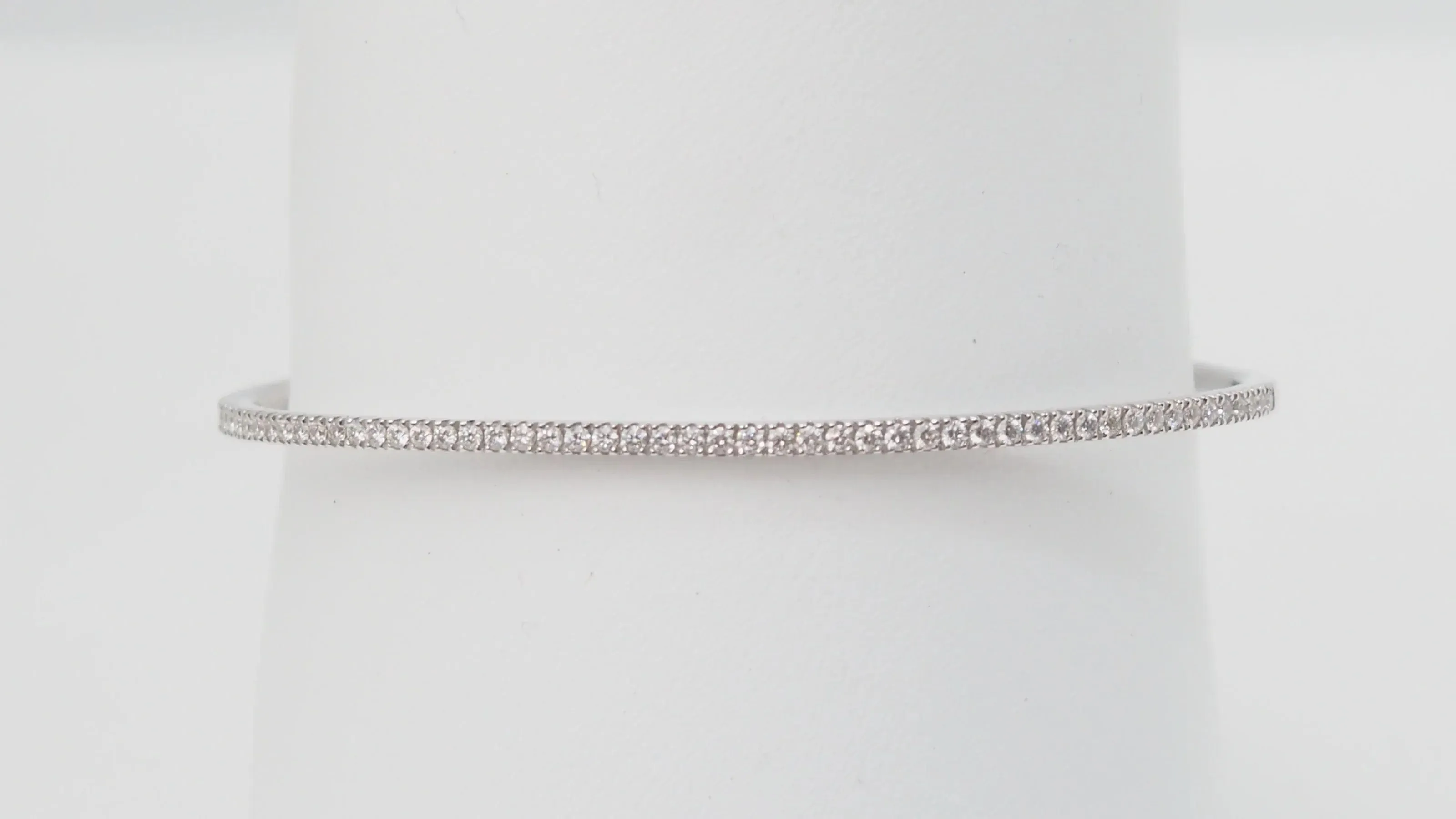 Bracelet Jonc or blanc diamants sold by 58 Facettes product image thumbnail 4