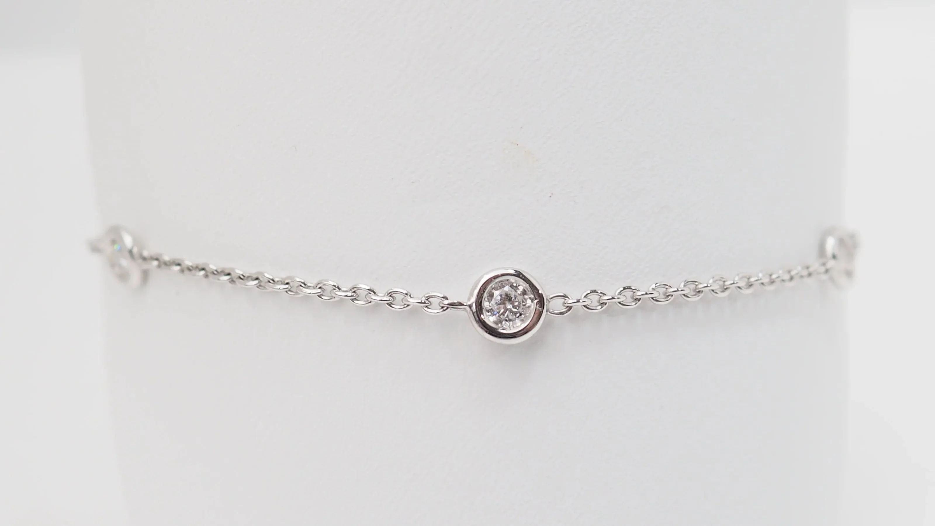 Bracelet souple or blanc diamants sold by 58 Facettes product image thumbnail 3