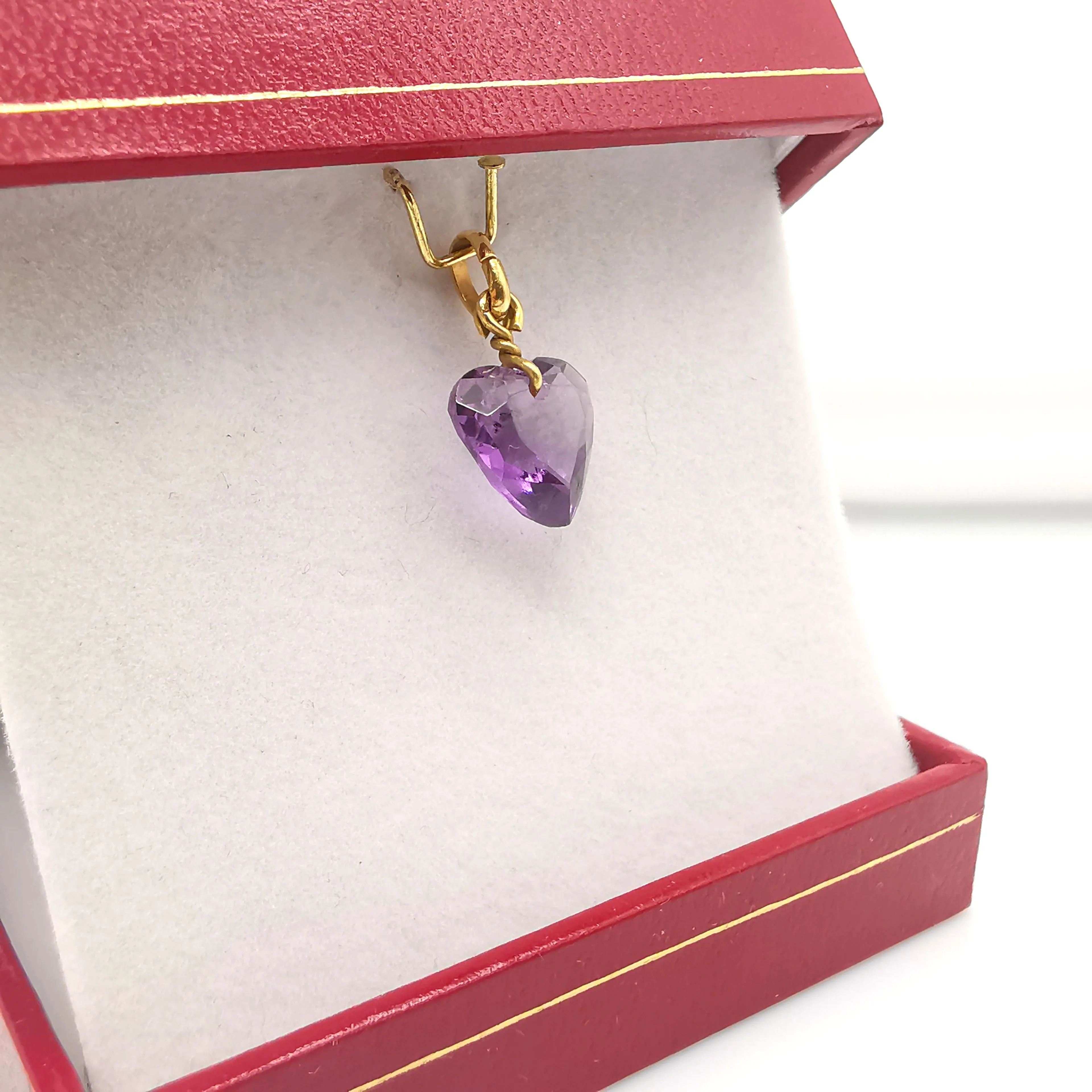 pendentif cœur améthyste en or sold by 58 Facettes product image thumbnail 2