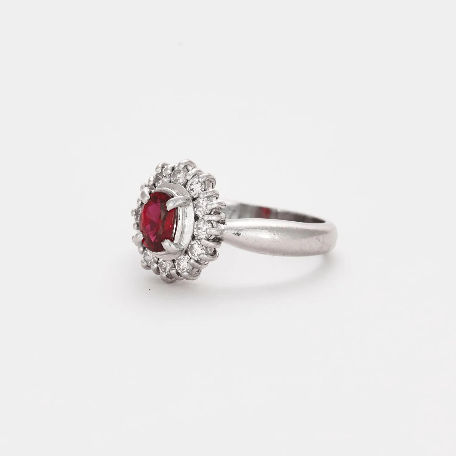 Bague platine et rubis et diamants sold by 58 Facettes product image thumbnail 3