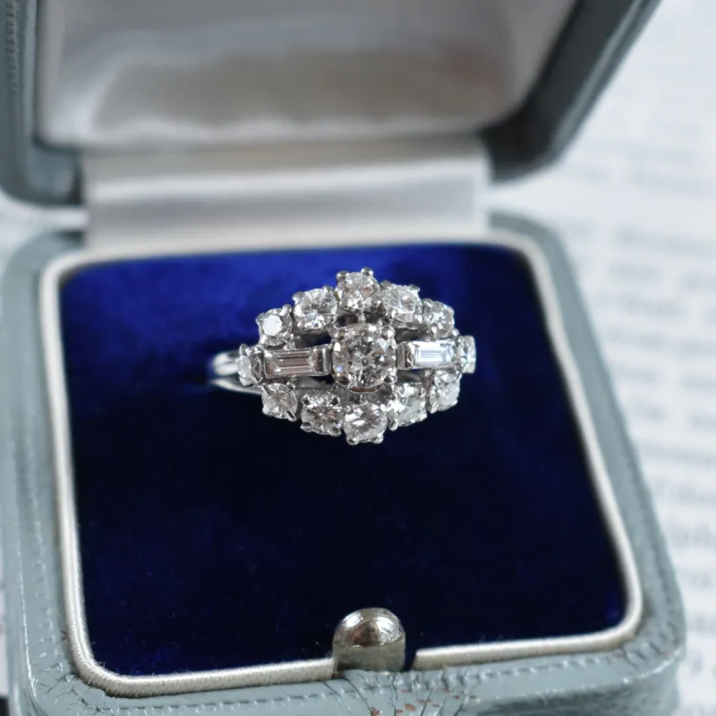 Bague Vintage or blanc, platine, diamants sold by 58 Facettes