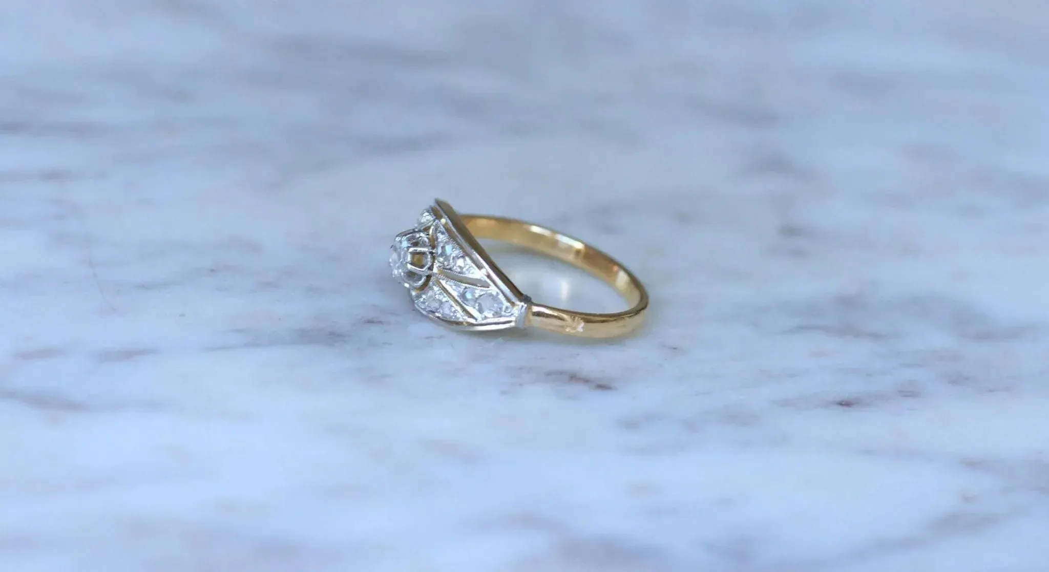 Bague Bandeau Art Déco 2 ors, diamants sold by 58 Facettes product image thumbnail 5