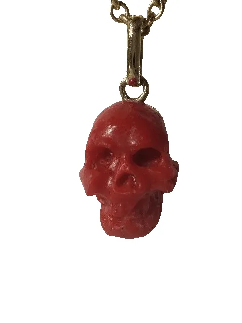 Pendentif XIXe Memento Mori crâne corail sold by 58 Facettes