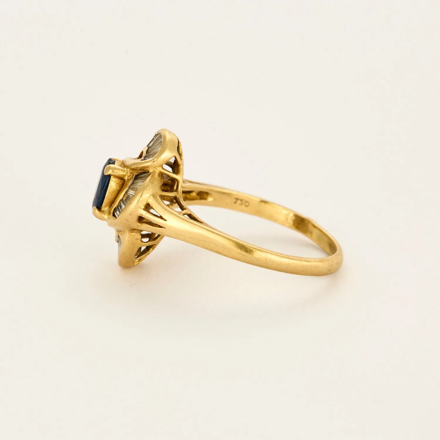 Bague marquise or jaune, saphir et diamants sold by 58 Facettes product image thumbnail 4