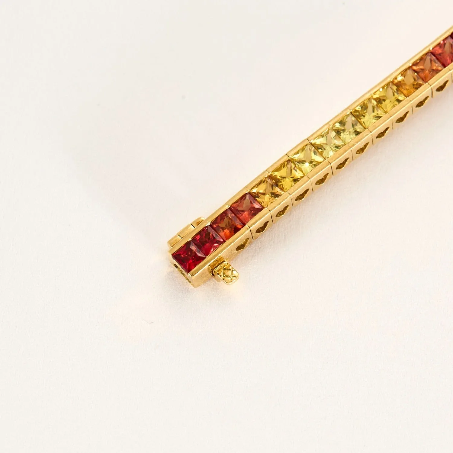 Bracelet ligne en or jaune et saphirs de couleurs sold by 58 Facettes product image thumbnail 4