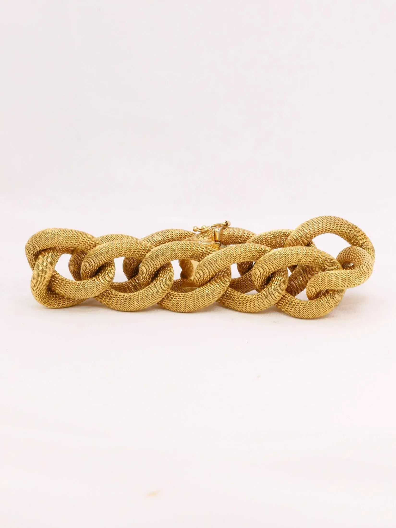 Bracelet or jaune maillons texturés ovales sold by 58 Facettes product image thumbnail 5