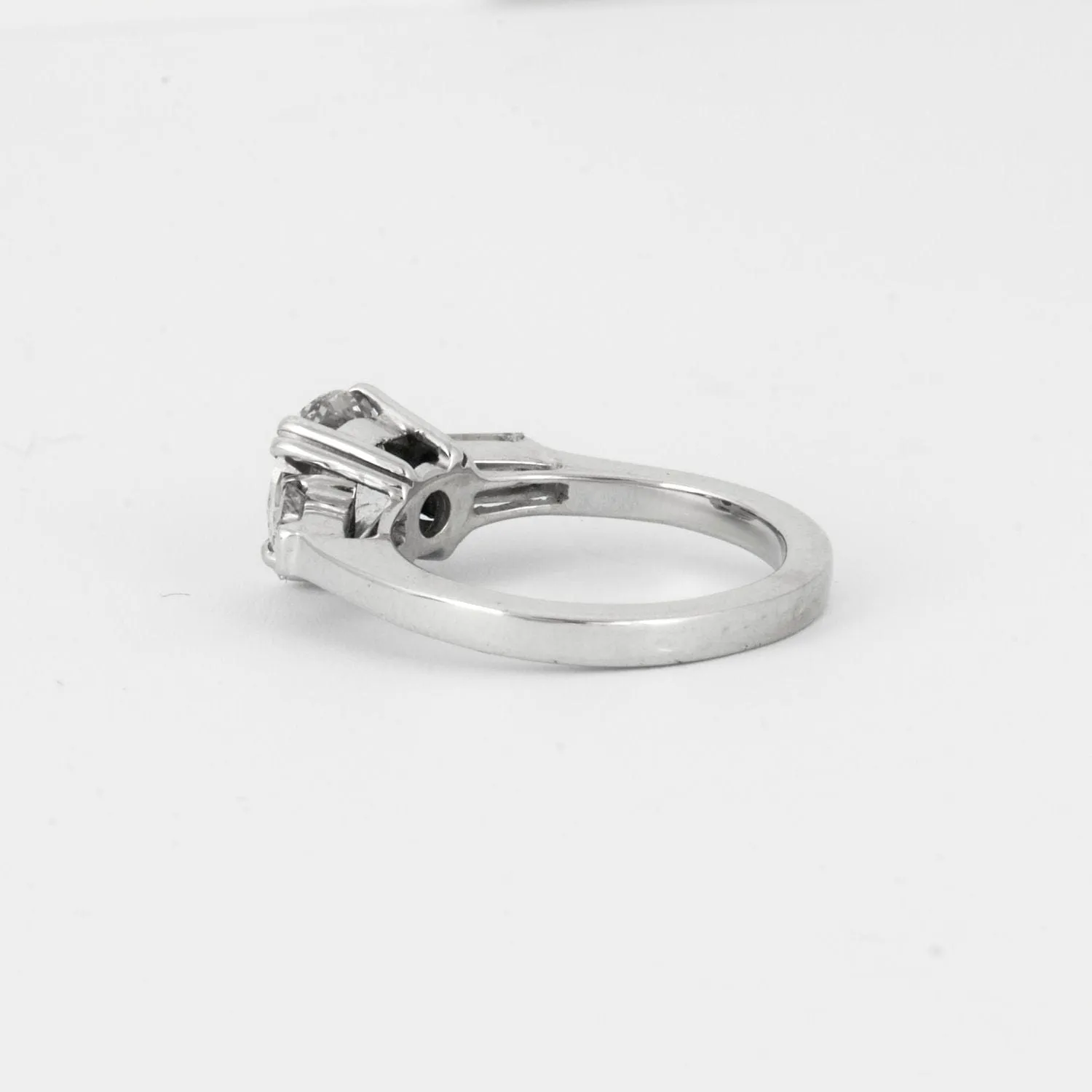 Bague Solitaire diamant 2.19ct sold by 58 Facettes product image thumbnail 4